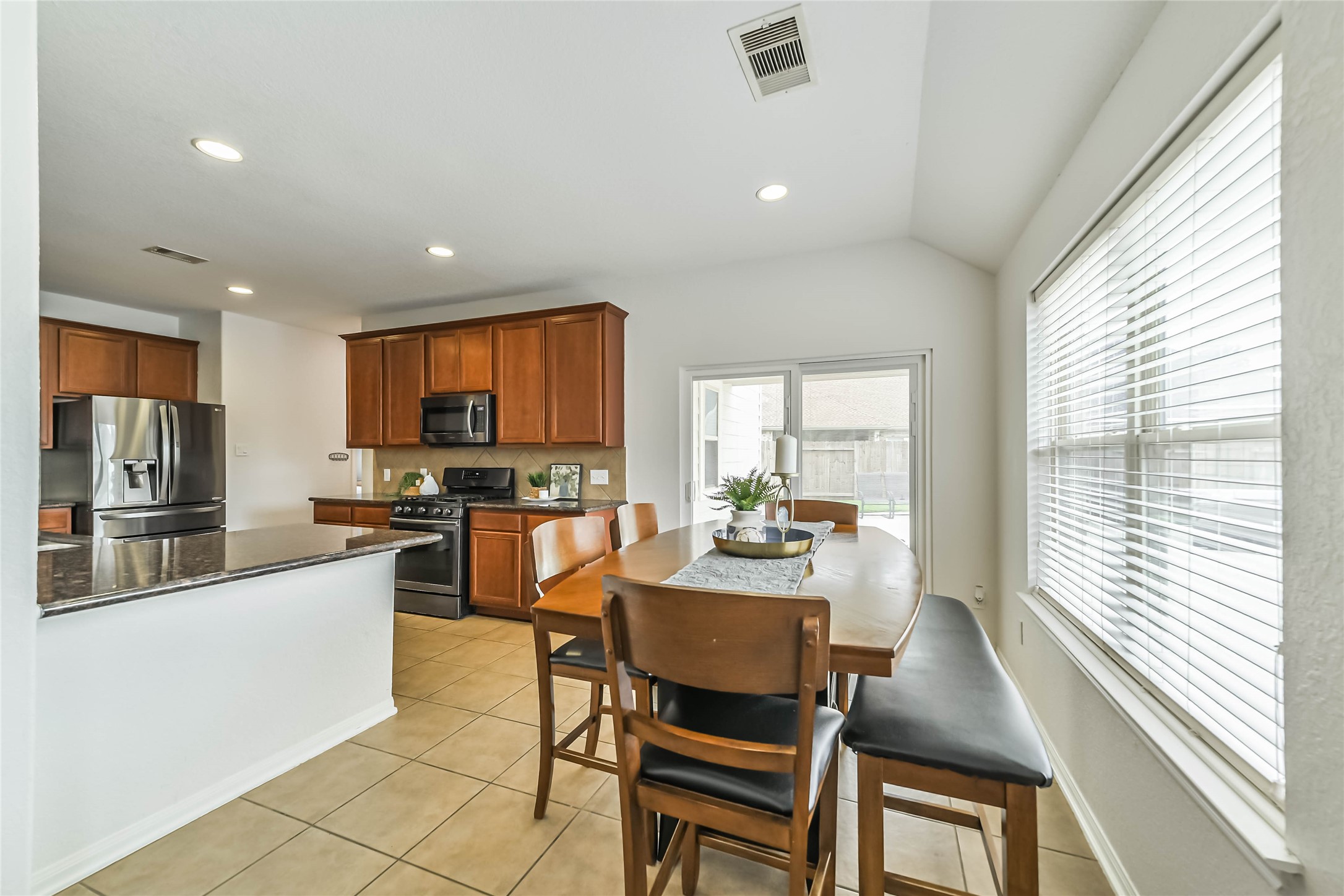 19503 Hayden Grove Drive Property Photo 10