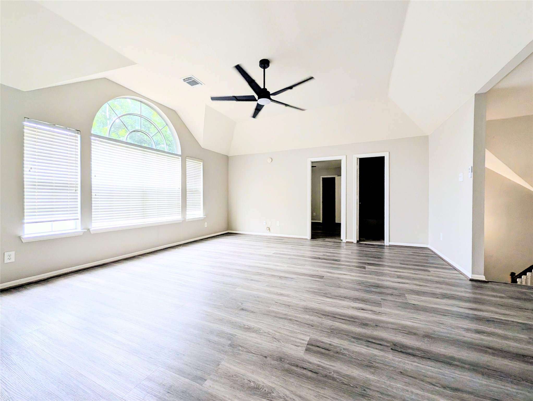 8803 Wheatland Drive Property Photo 23