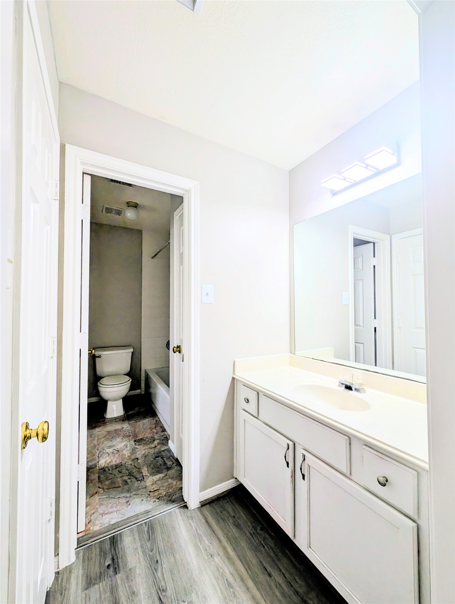 8803 Wheatland Drive Property Photo 26