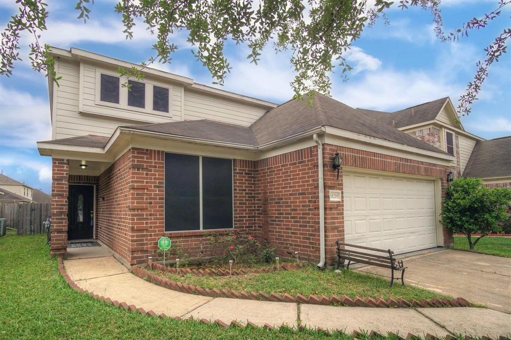 18219 Major Glen Cir Property Photo 1