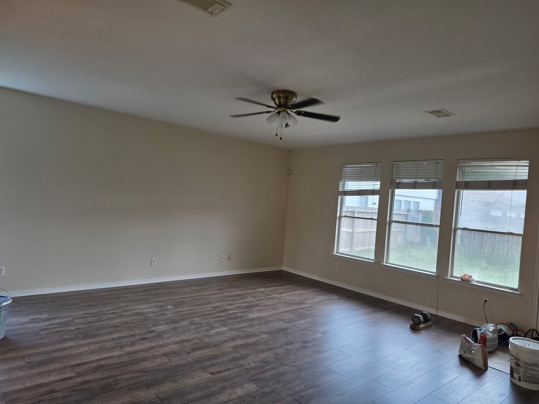 18219 Major Glen Cir Property Photo 4