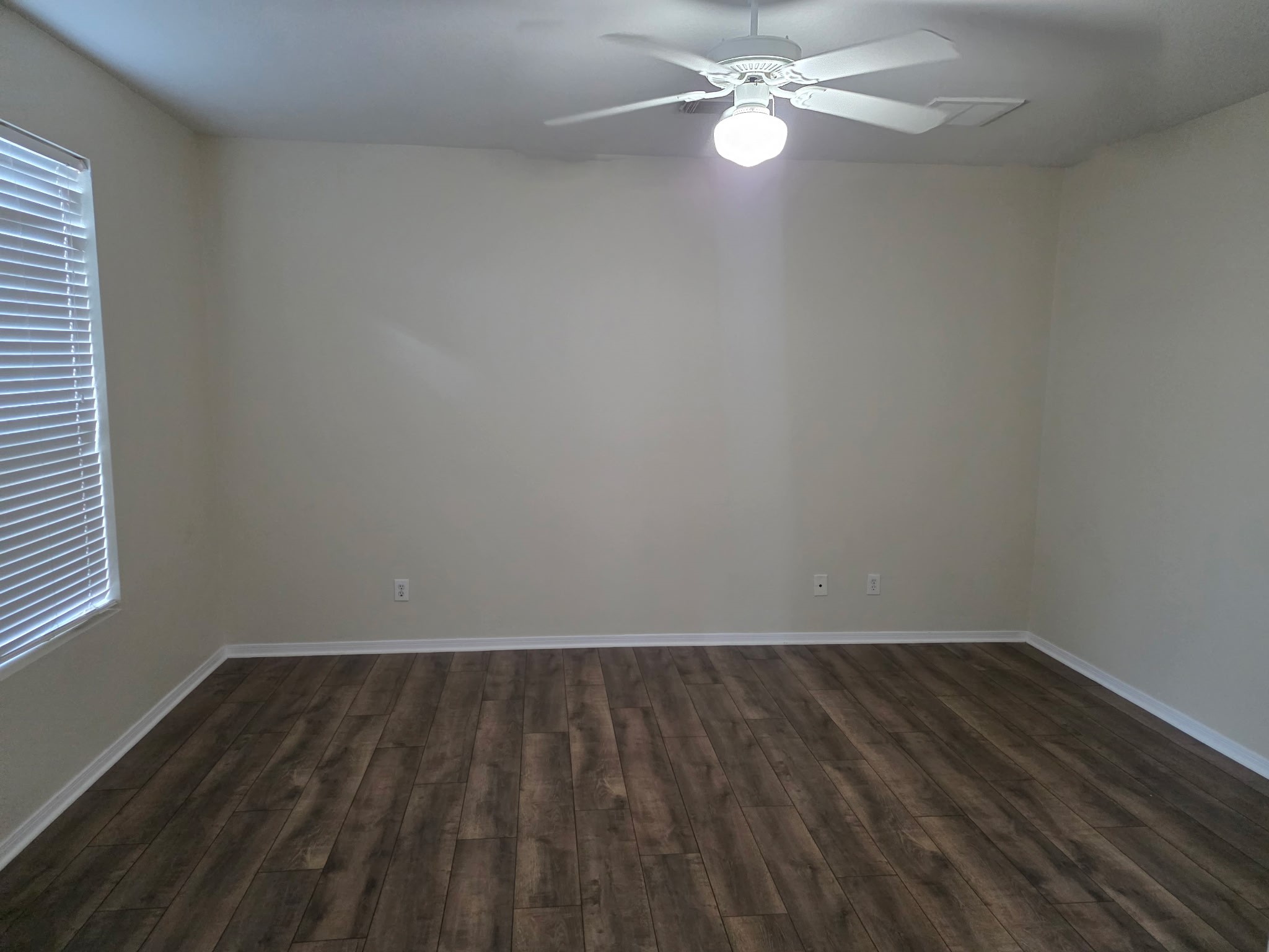 18219 Major Glen Cir Property Photo 6