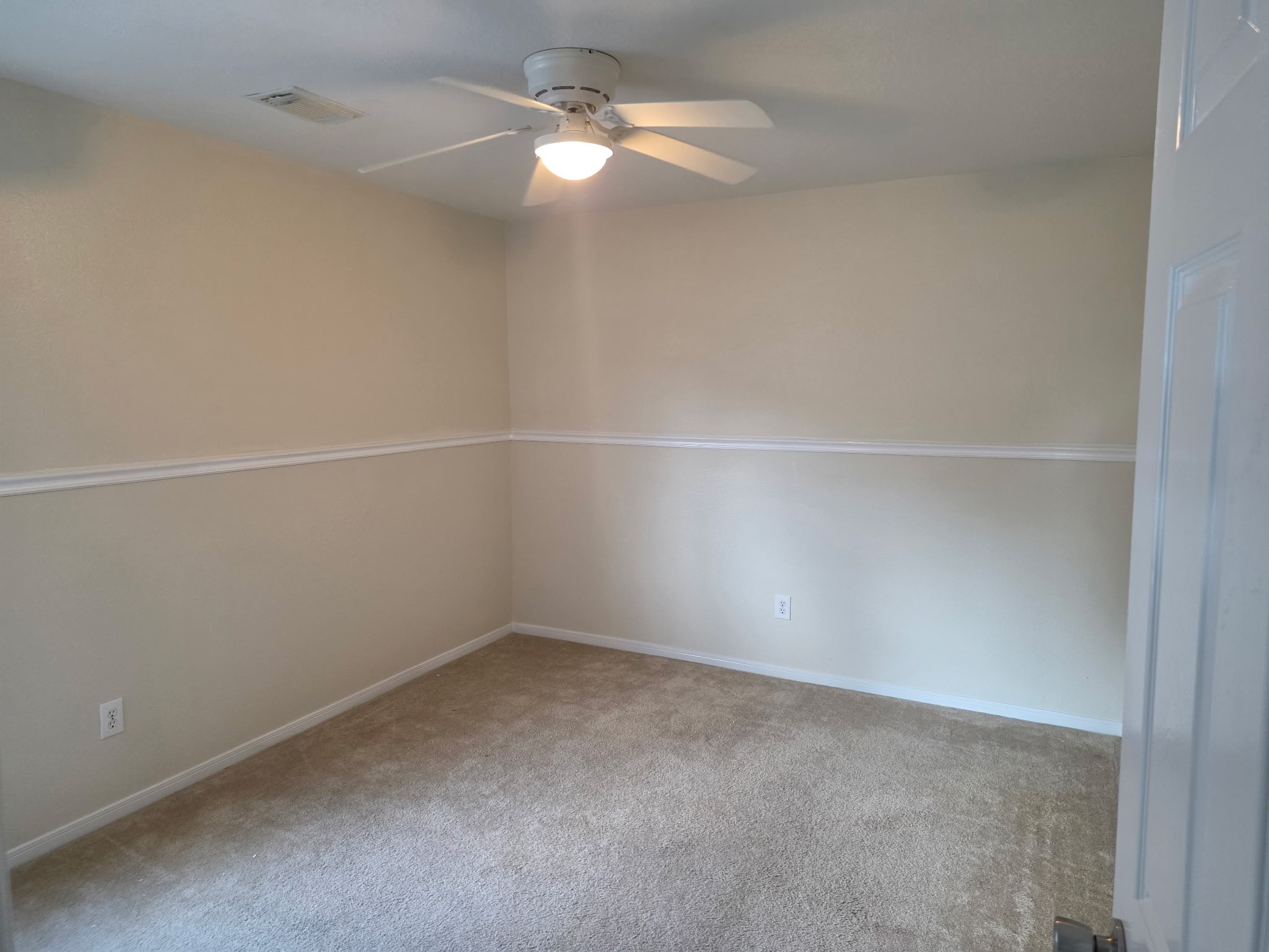 18219 Major Glen Cir Property Photo 12