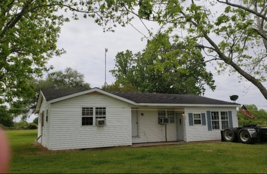 885 Bullock Road, Palacios Tx 77957 Property Photo 1