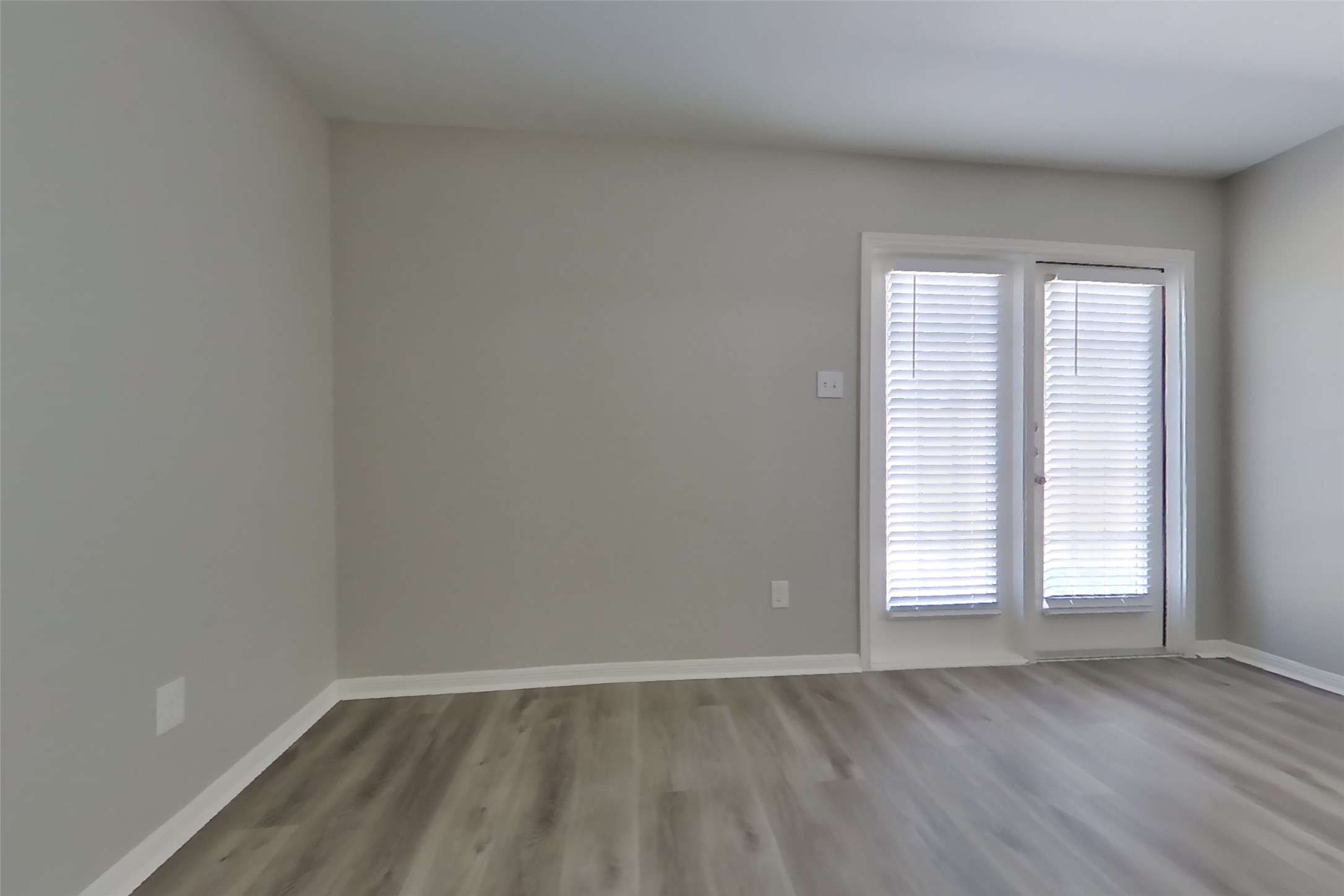 417 Palomino Stand Drive Property Photo 7
