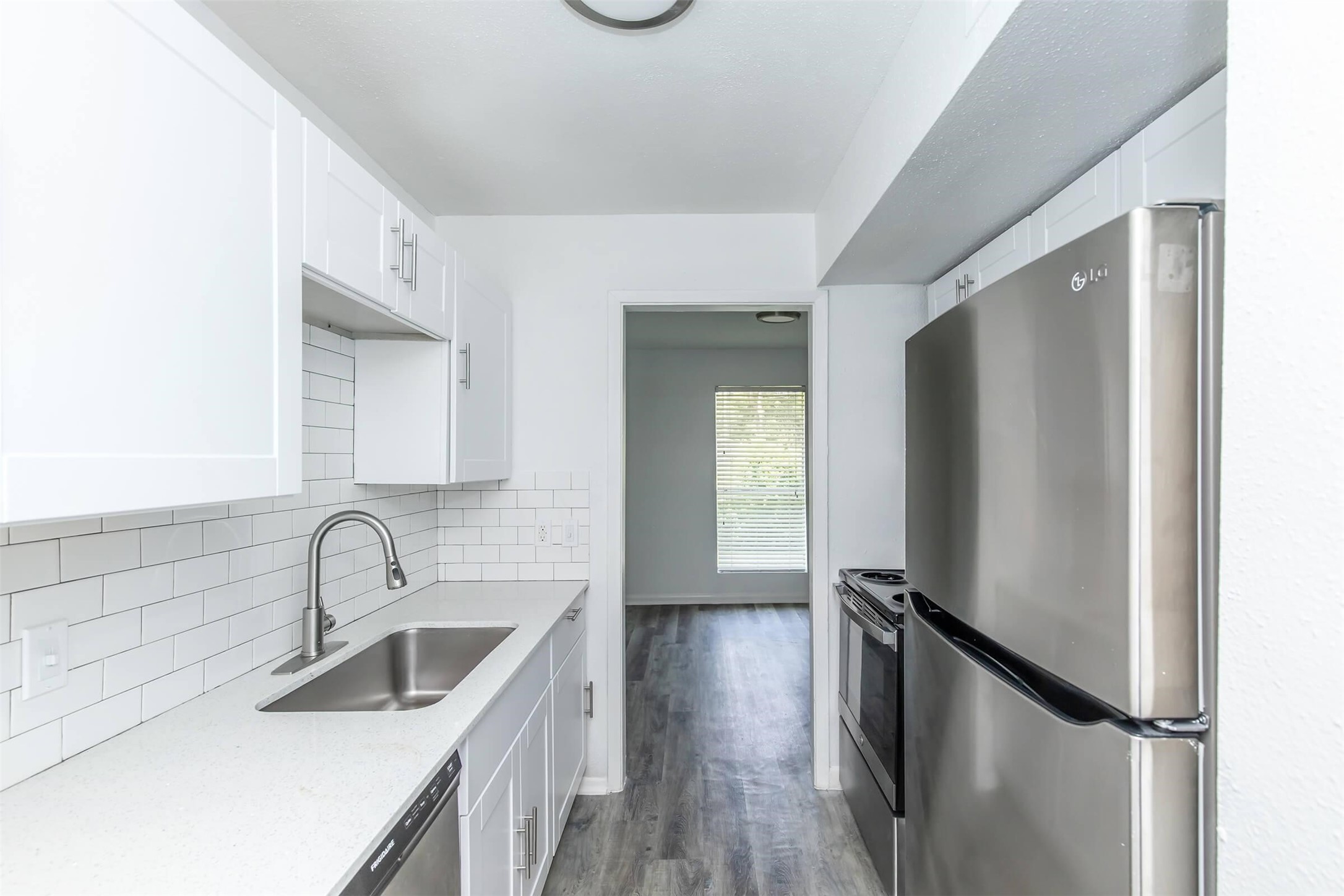 18001 Cypress Trace Road 201 Property Photo 6