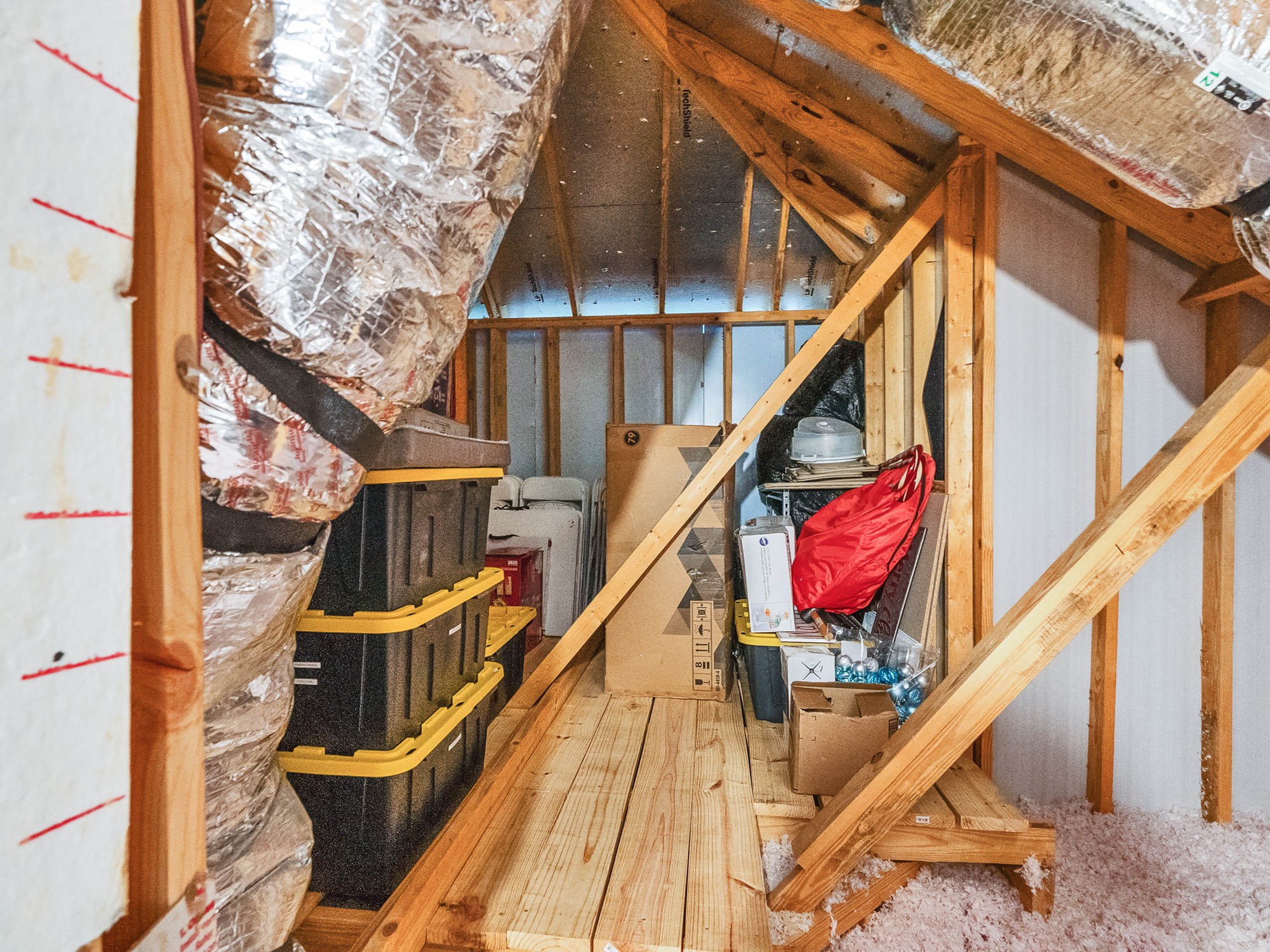407 Soapberry Tree Court Property Photo 32