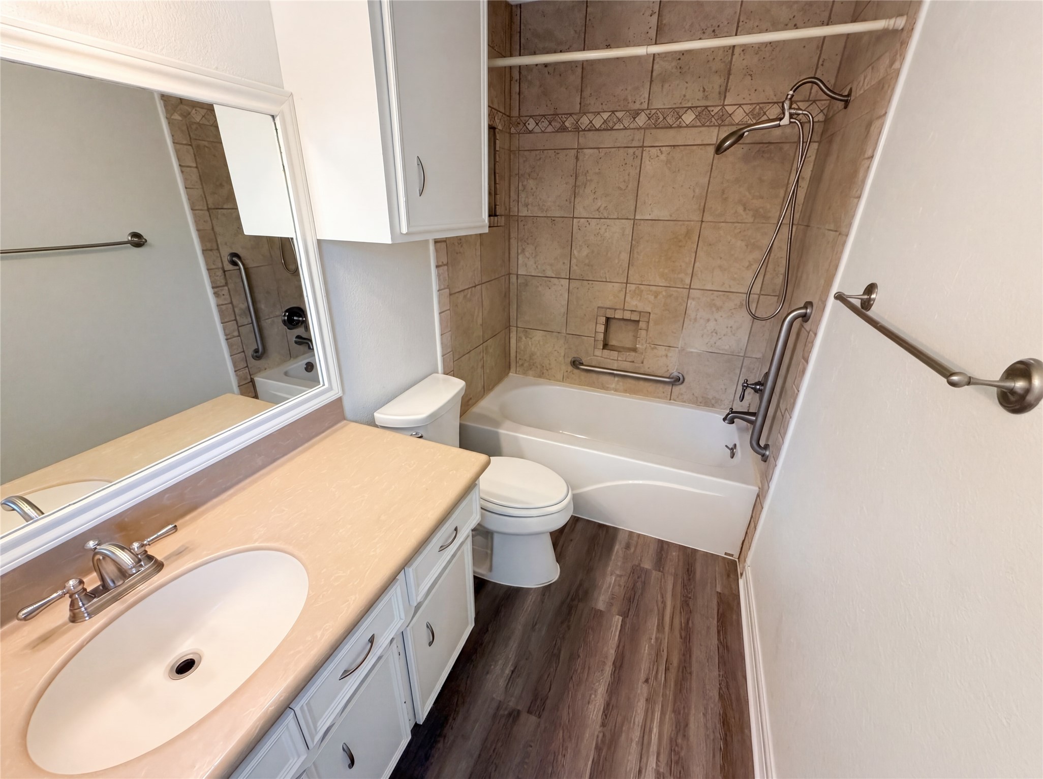 342 Queenstown Road Property Photo 9