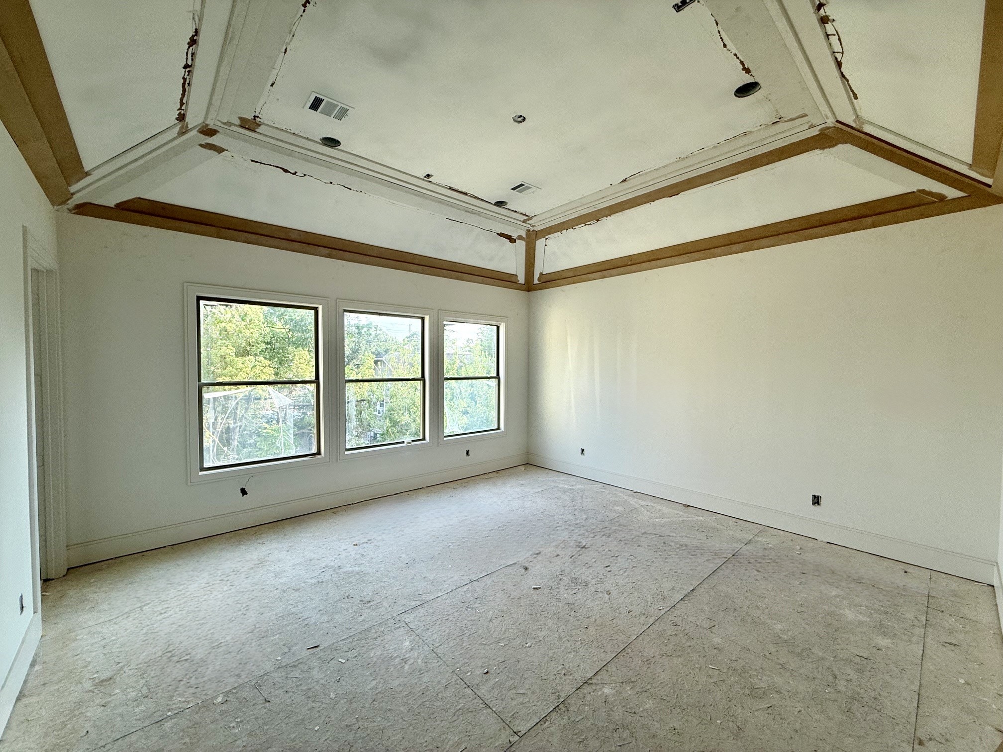 2122 North Boulevard Property Photo 9
