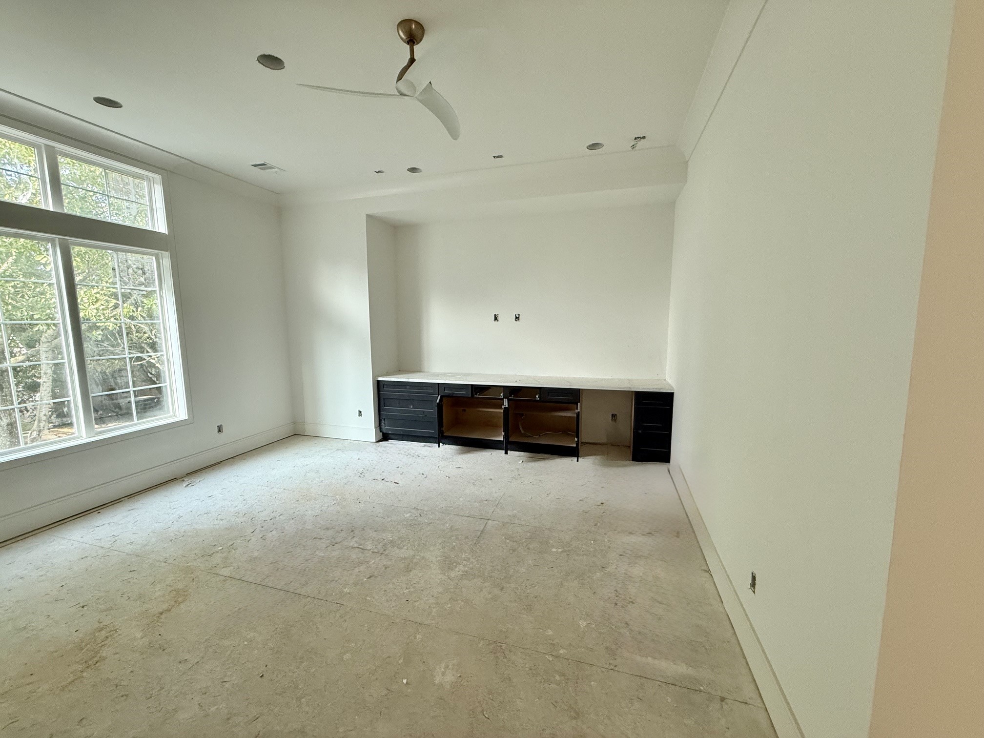 2122 North Boulevard Property Photo 12