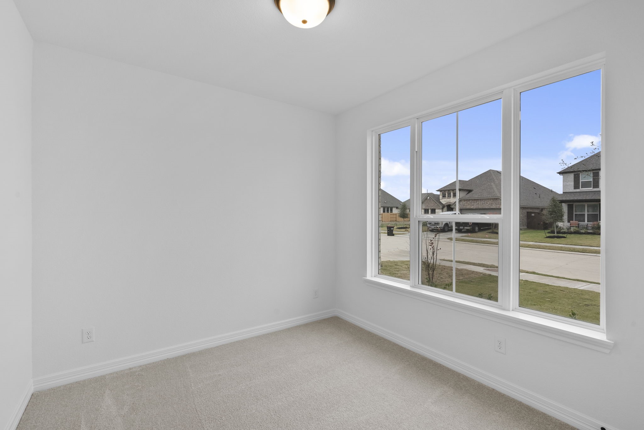 714 Beautyberry Way Property Photo 12