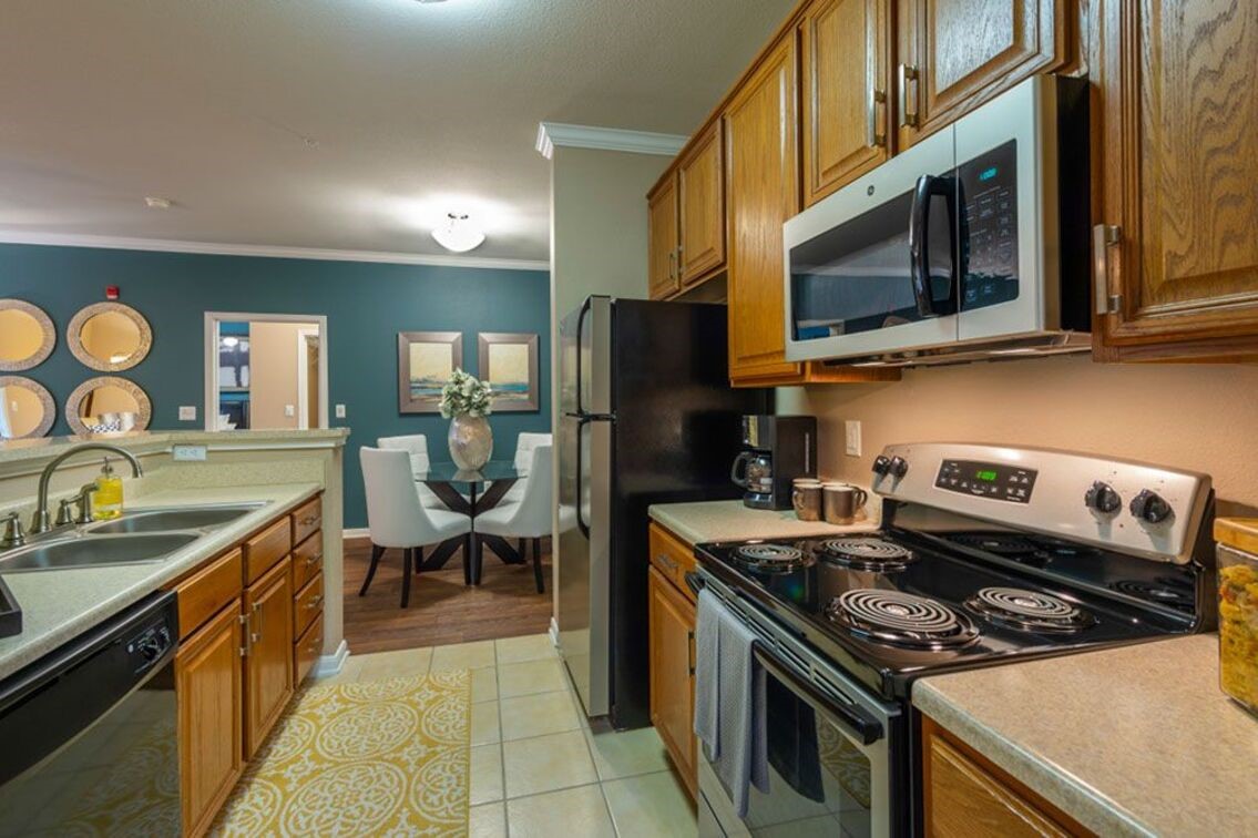 2840 Shadowbriar Drive B3 Property Photo 11