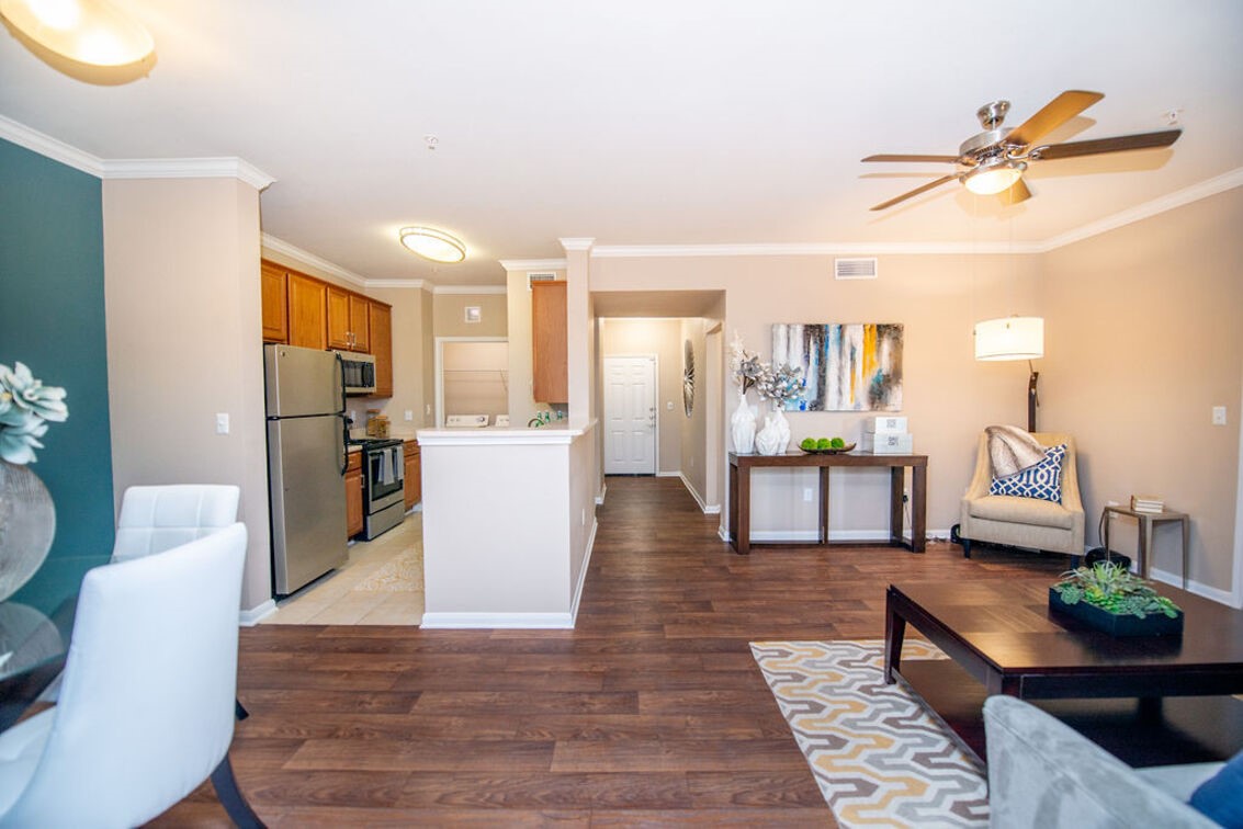 2840 Shadowbriar Drive B3 Property Photo 22