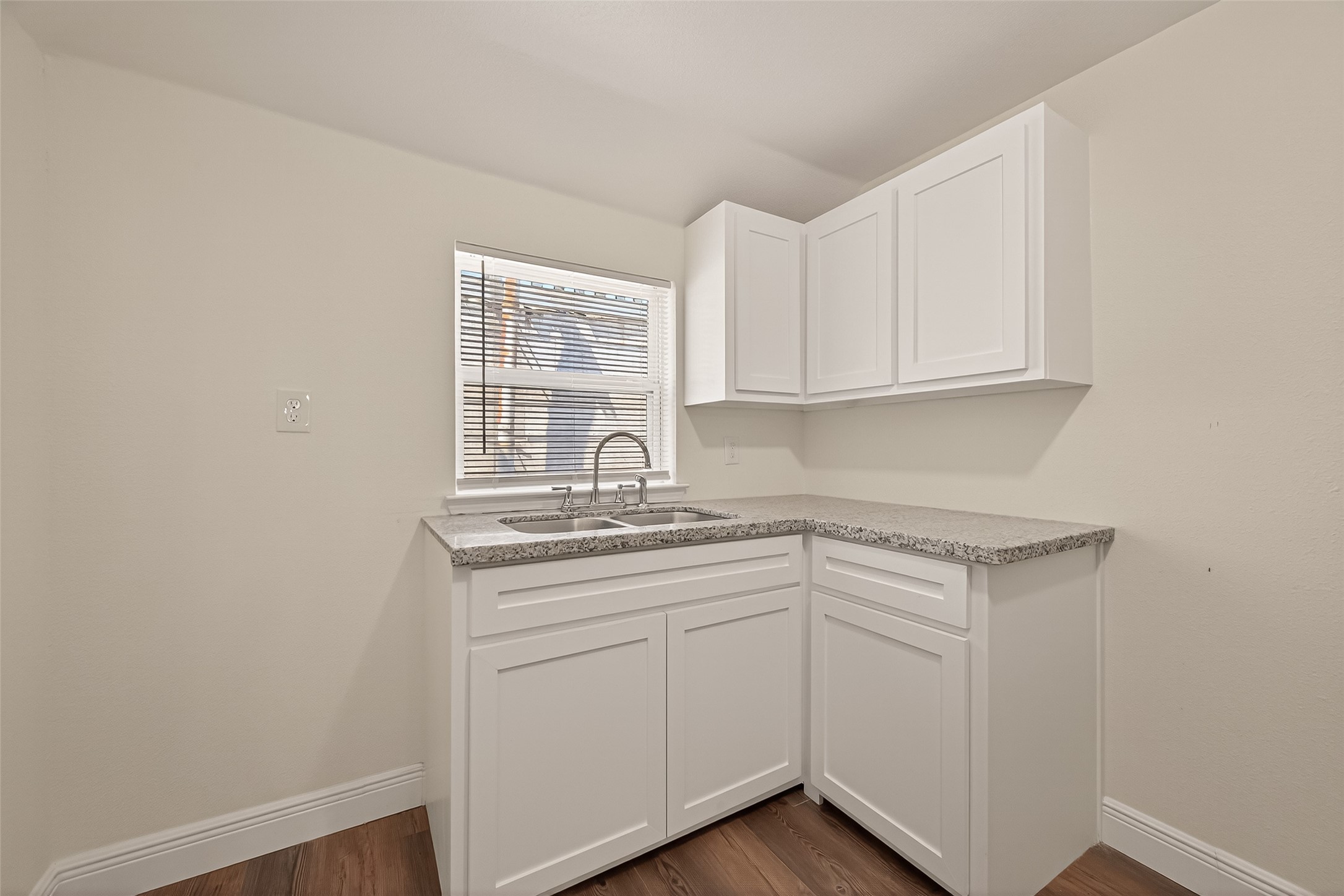 4901 Stimson Street 2 Property Photo 4