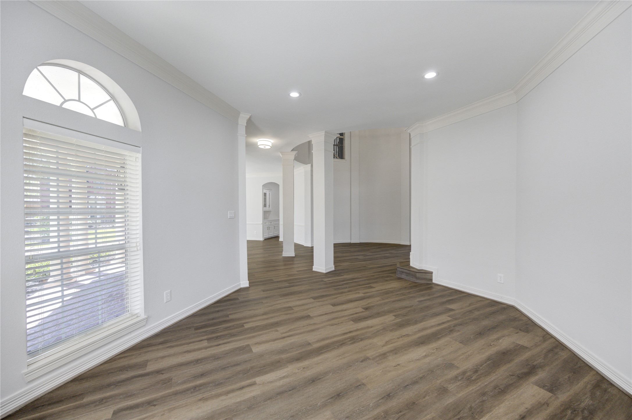 3007 Mullingar Walk Property Photo 4