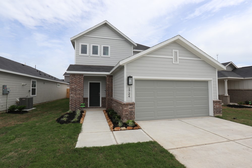 1724 Greendale Drive Property Photo 4
