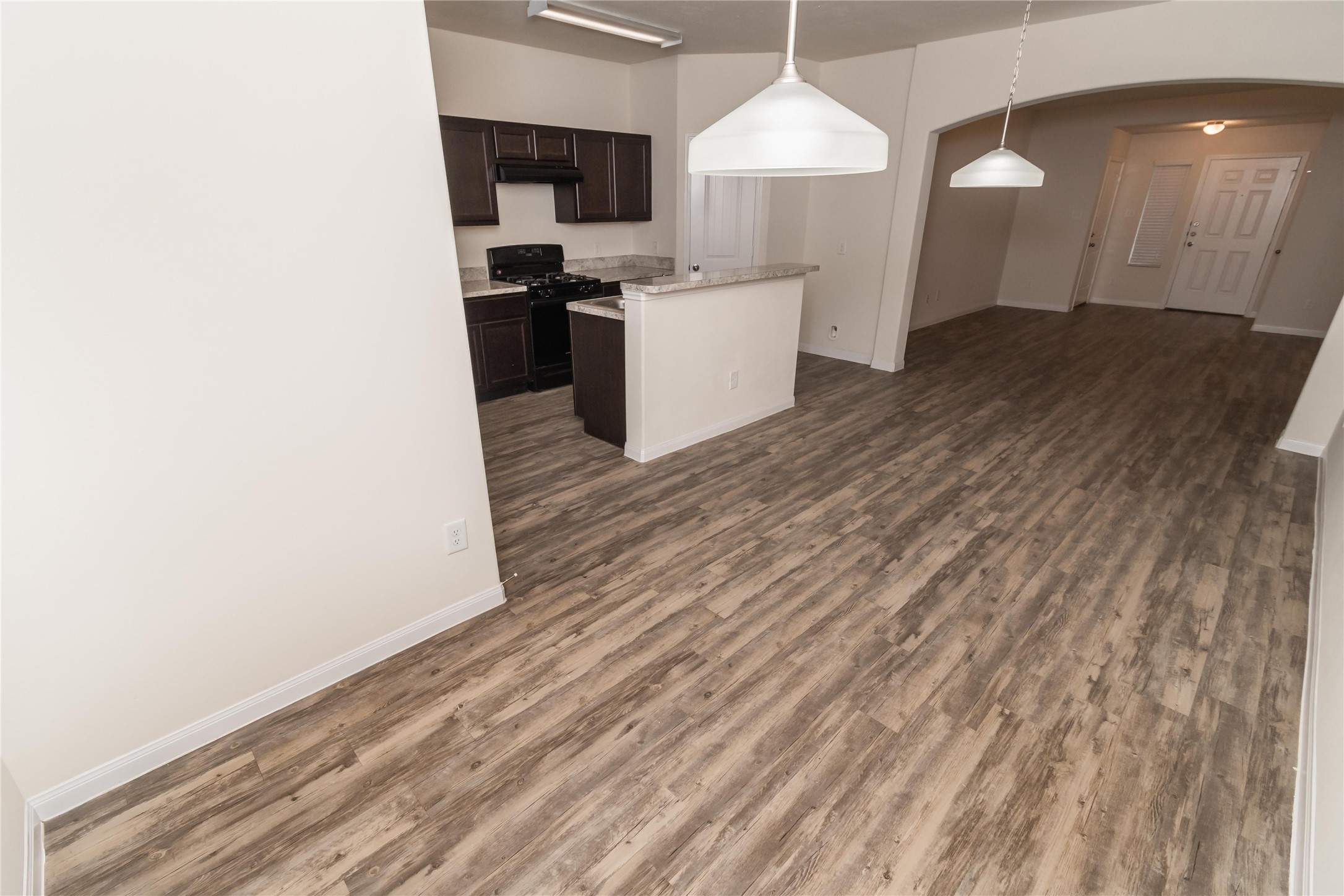 10023 Piave Drive Property Photo 6