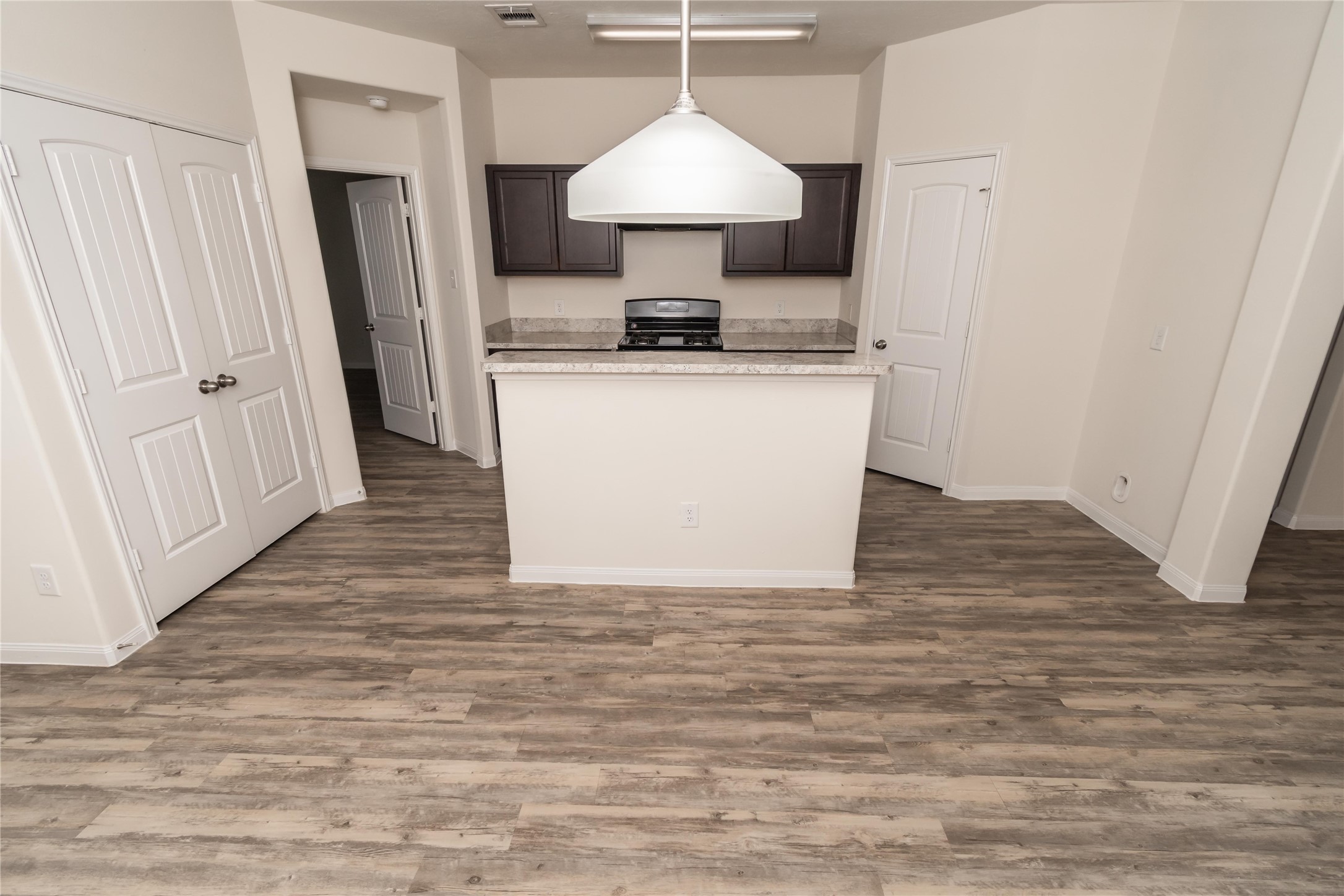 10023 Piave Drive Property Photo 7