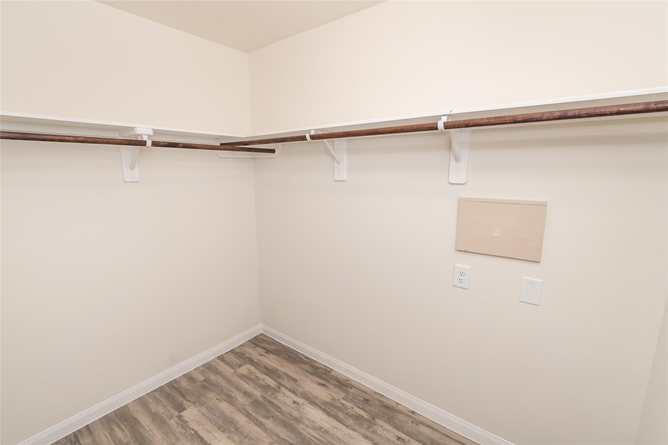 10023 Piave Drive Property Photo 11
