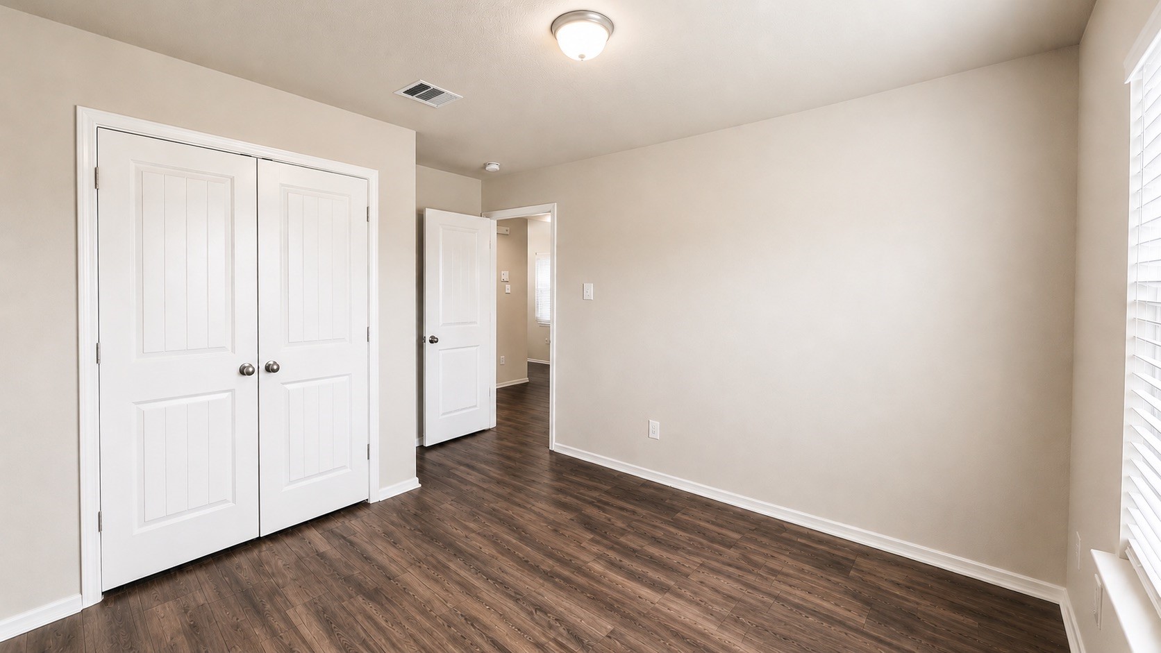 6410 Indigo Cliff Drive Property Photo 9