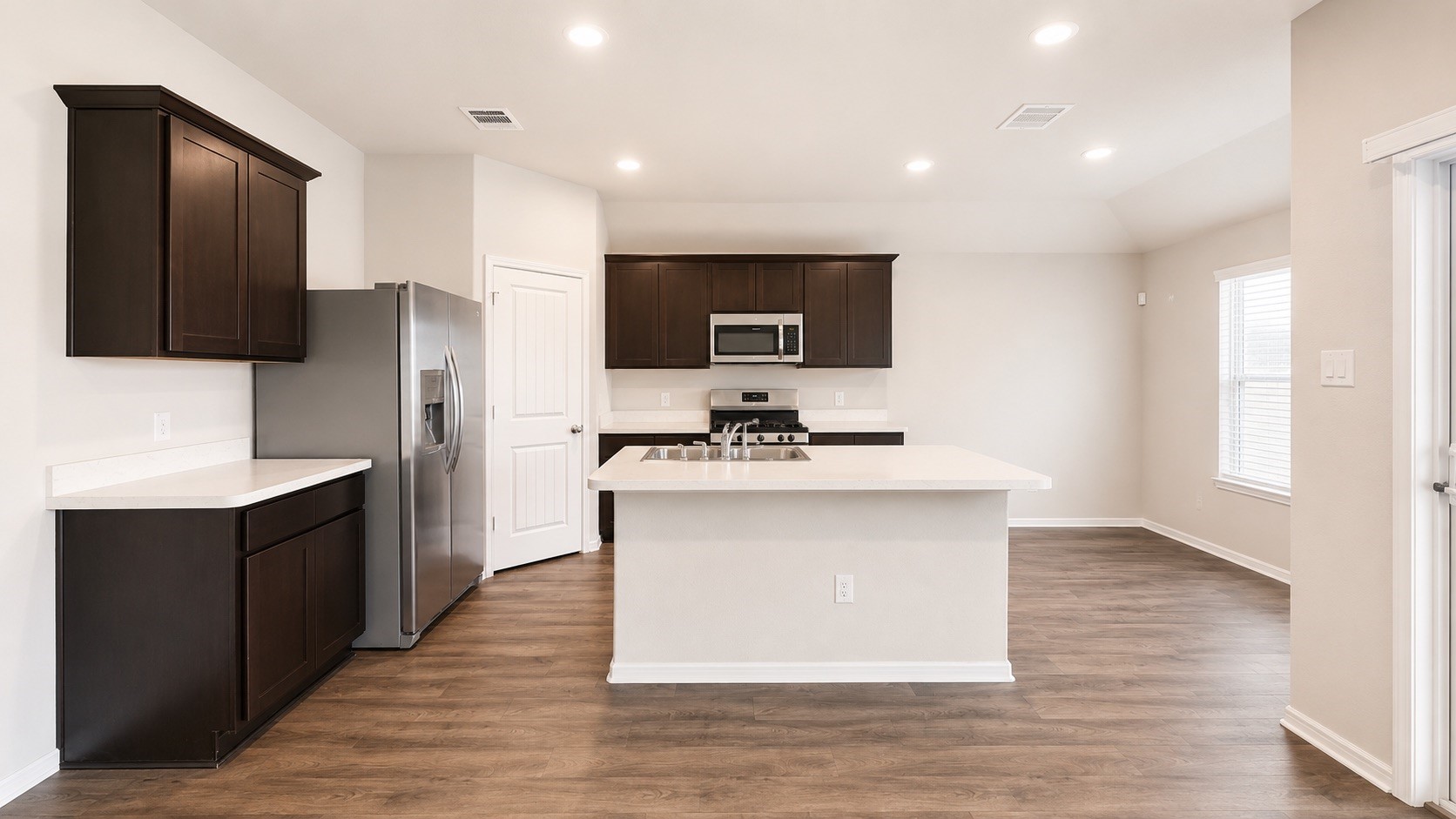 6410 Indigo Cliff Drive Property Photo 13