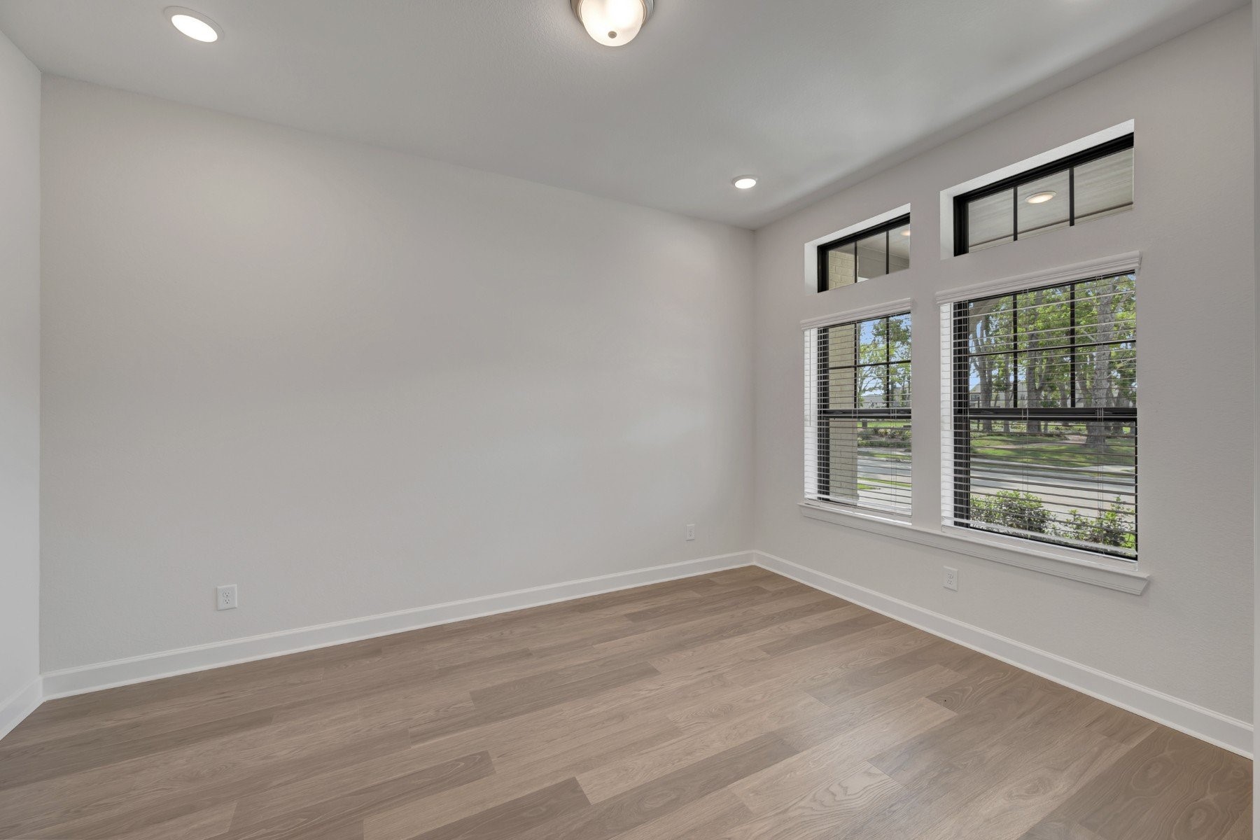 11918 Bush Tail Court Property Photo 15