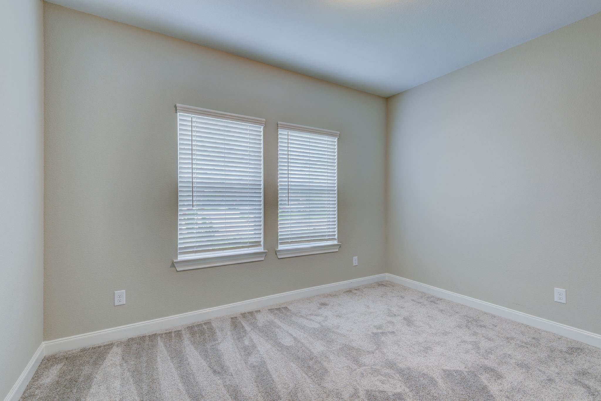 2008 Glenwick Manor Lane Property Photo 17
