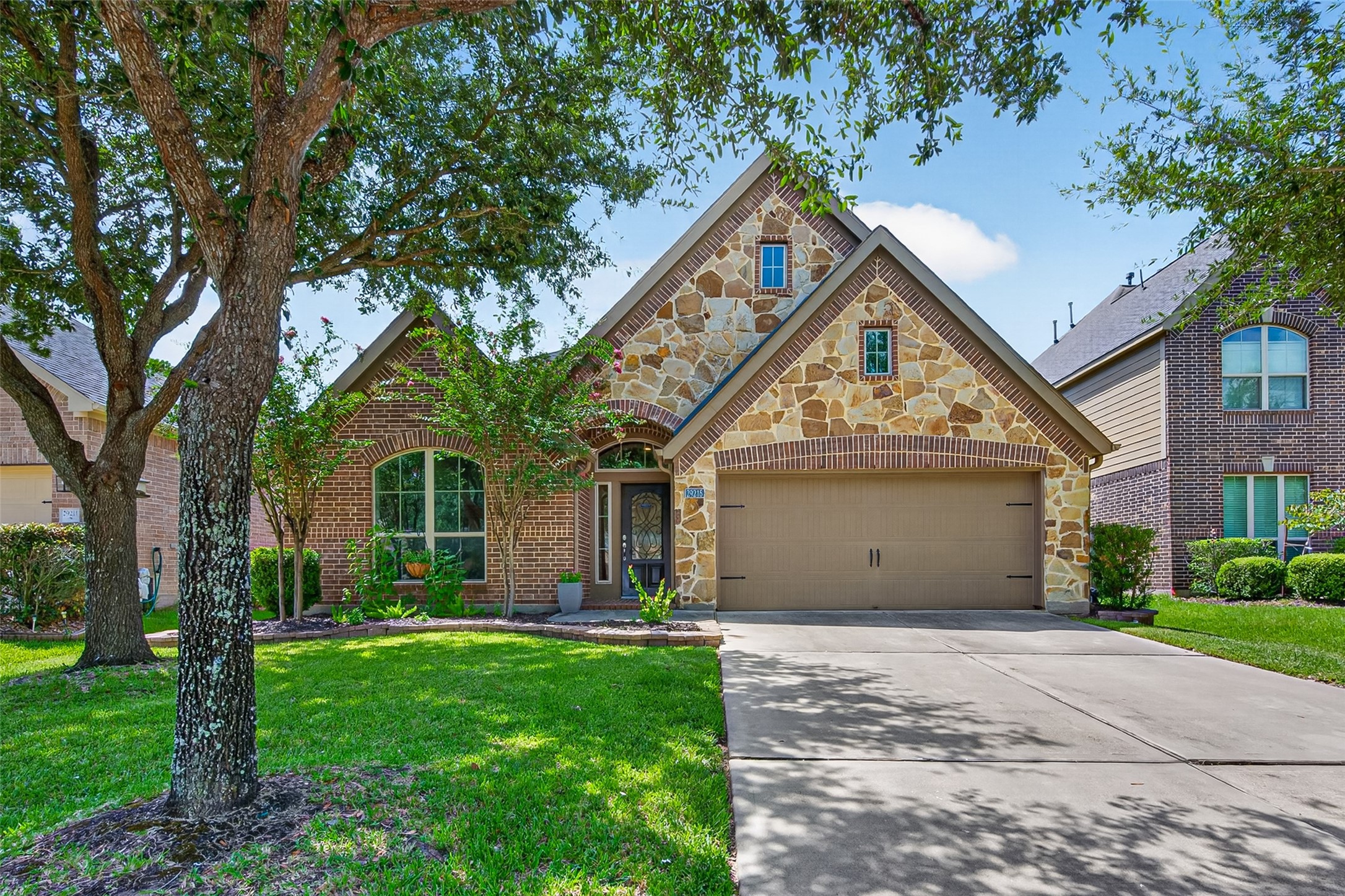 29215 Bentford Manor Court Property Photo 1