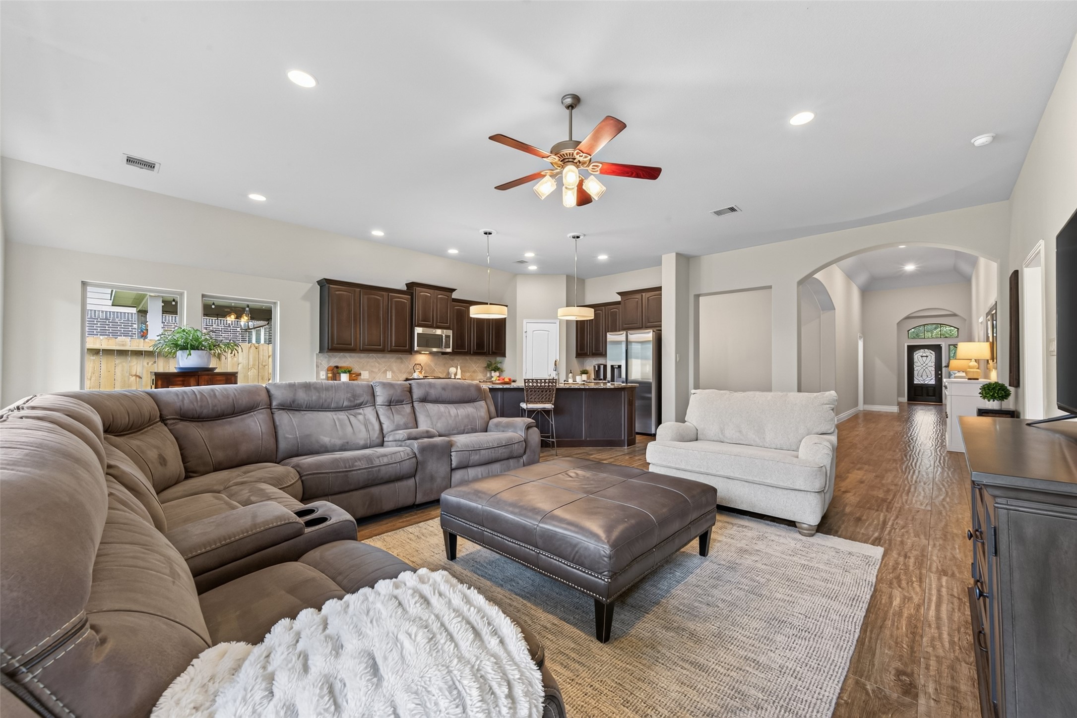 29215 Bentford Manor Court Property Photo 3