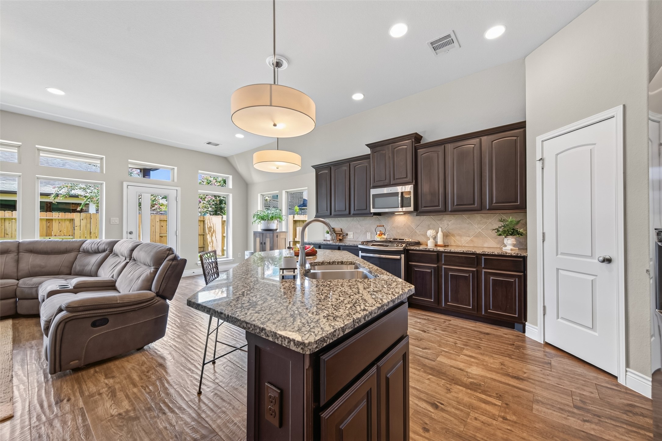 29215 Bentford Manor Court Property Photo 16