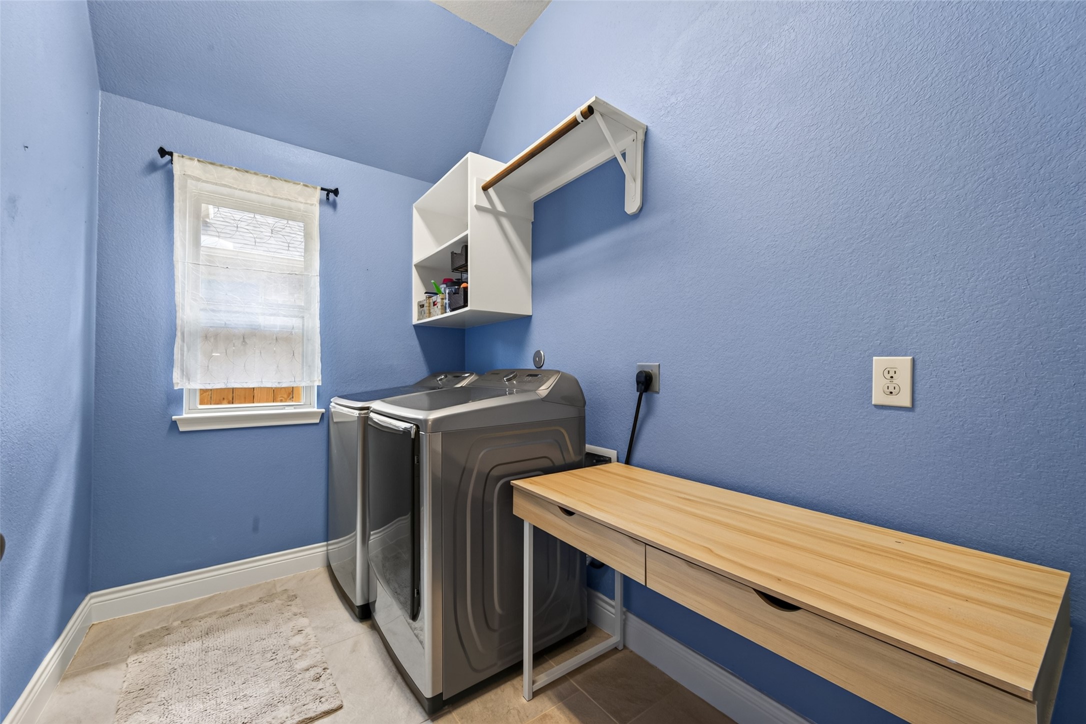 29215 Bentford Manor Court Property Photo 18