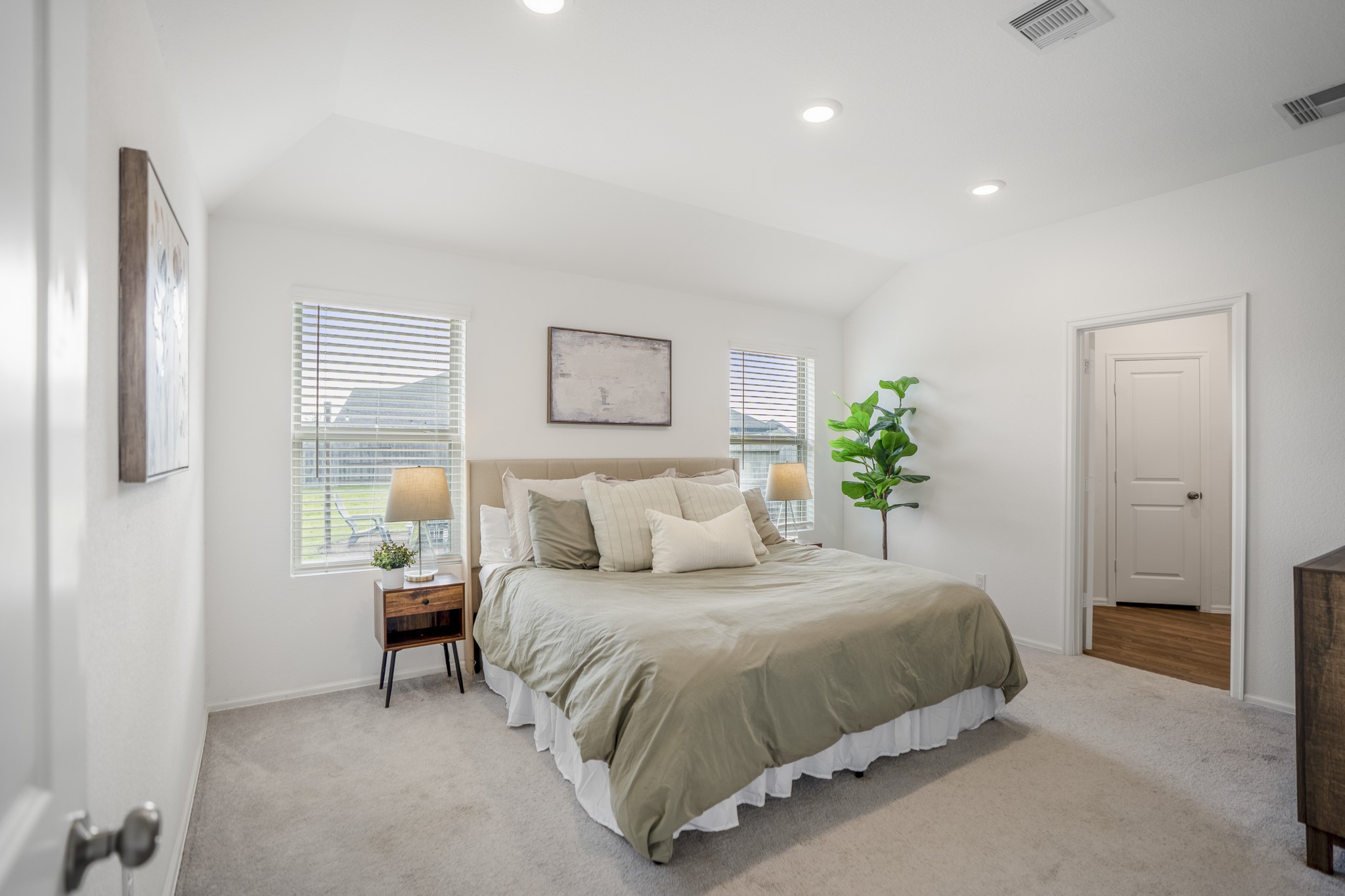 7418 Hillside Arbor Drive Property Photo 4