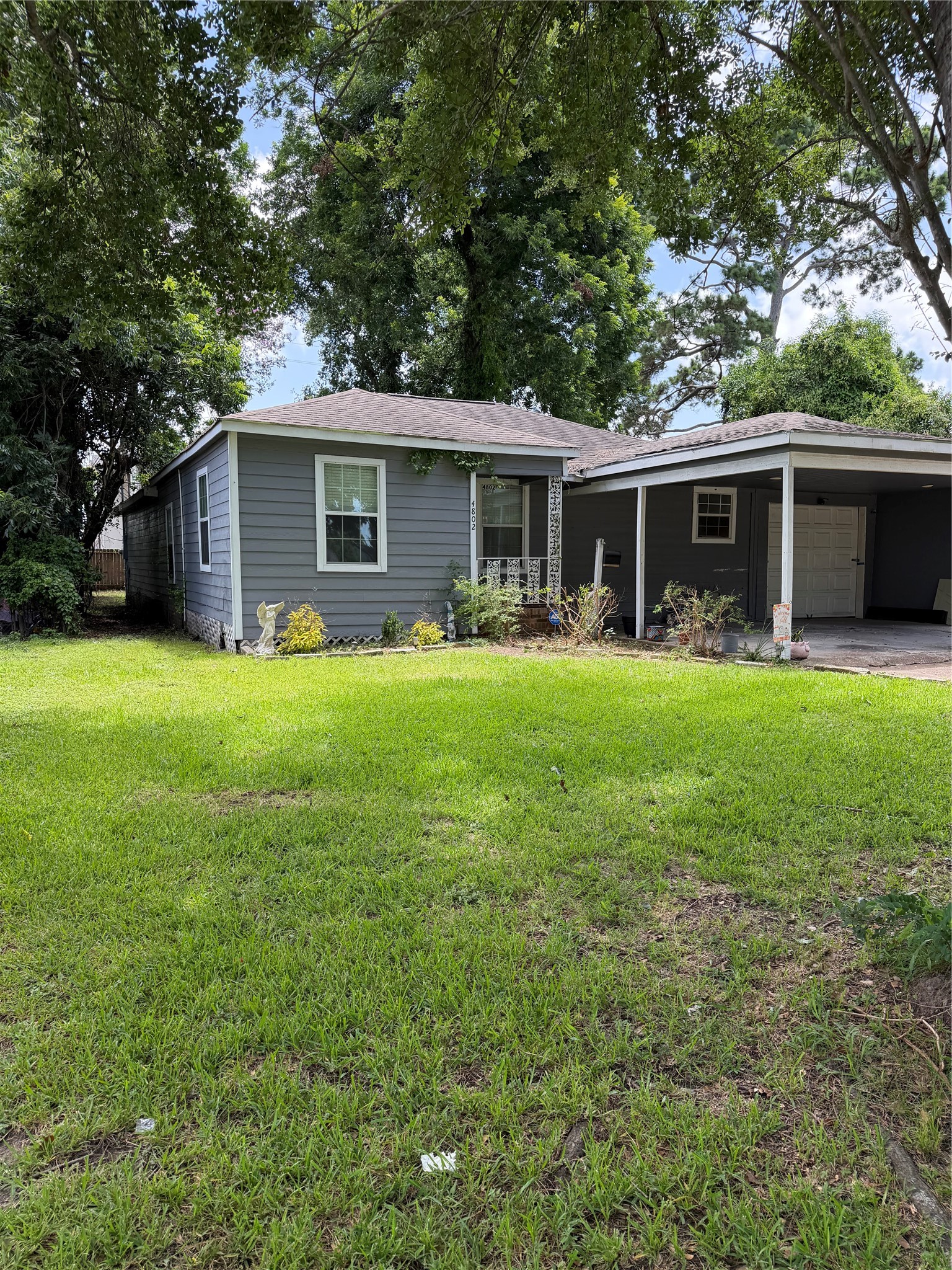 4802 Eppes Street Property Photo 3