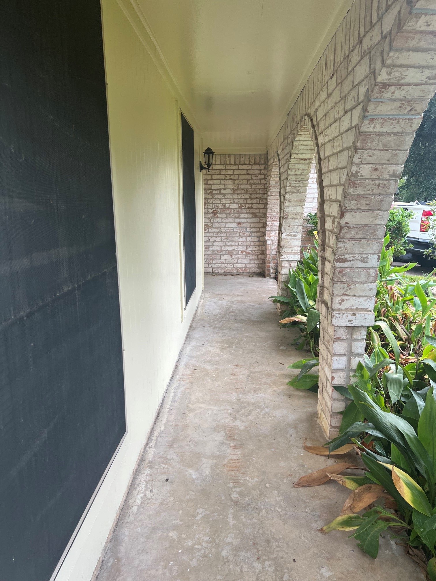 6742 Indian Lake Drive Property Photo 4