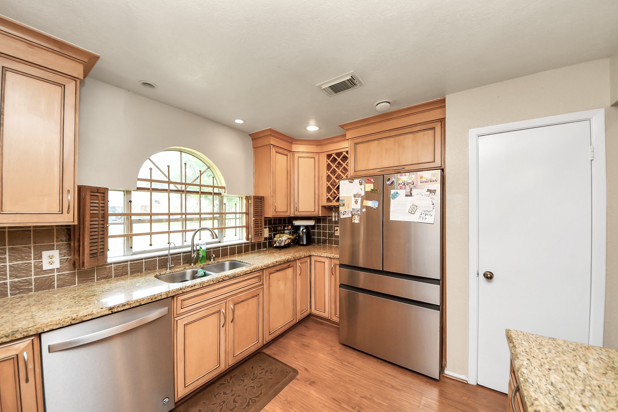 2455 Edgedale Drive Property Photo 17