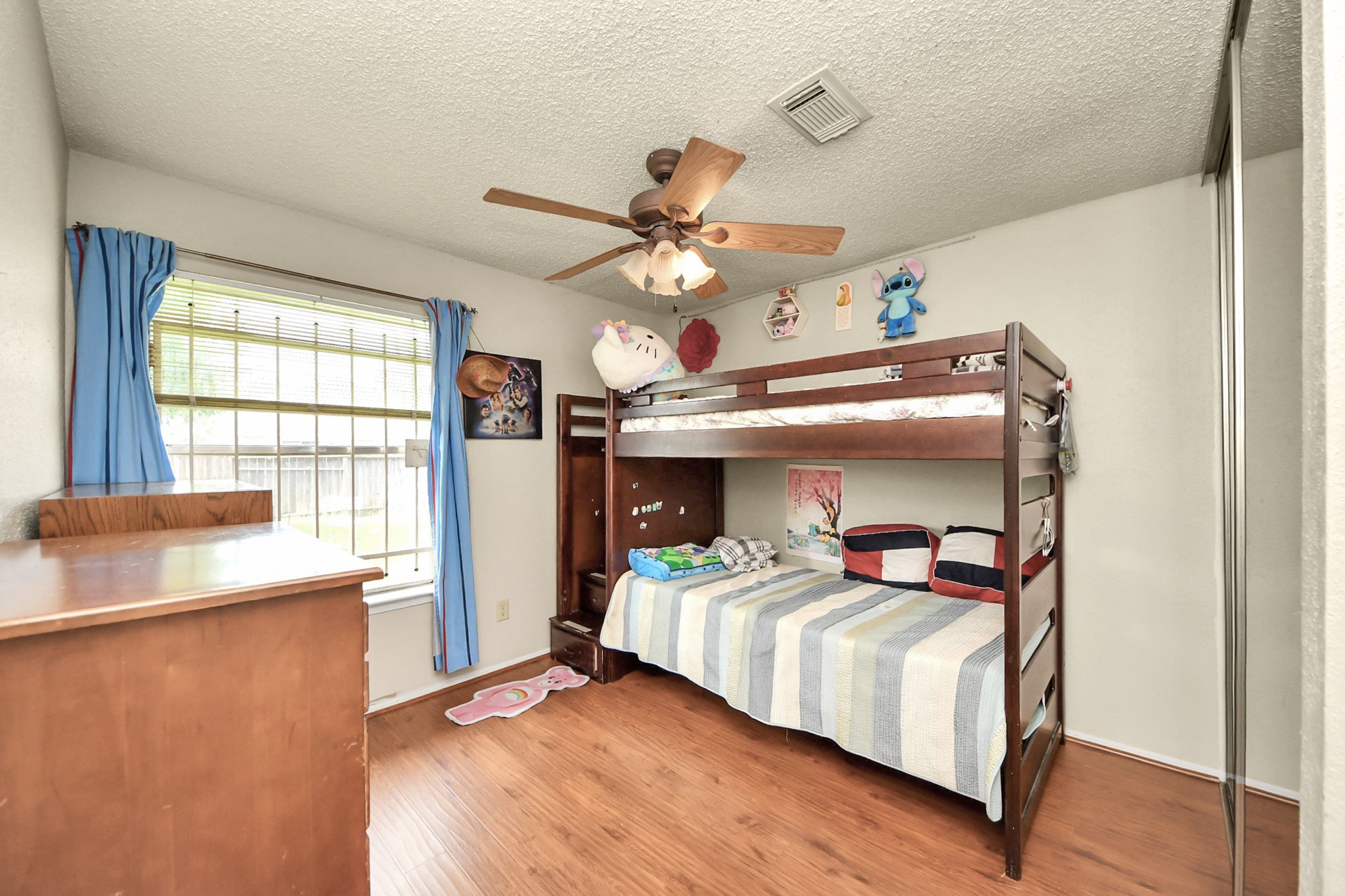 2455 Edgedale Drive Property Photo 33