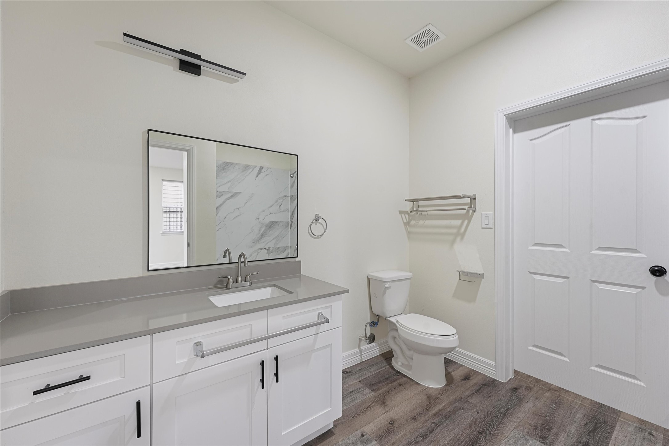 2130 Aldine Mail Route Road A101 Property Photo 4