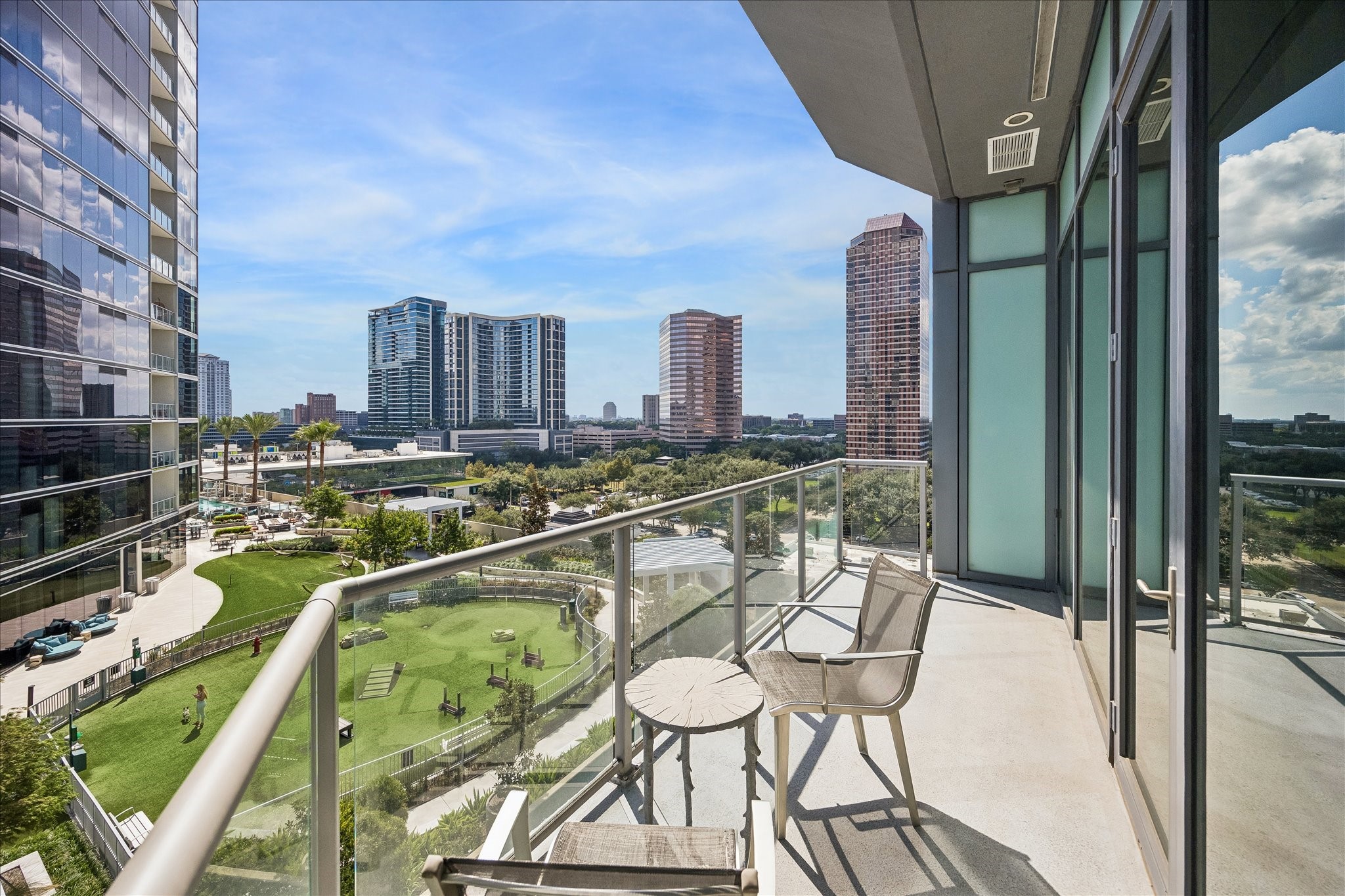 1600 Post Oak Boulevard 1007 Property Photo 6
