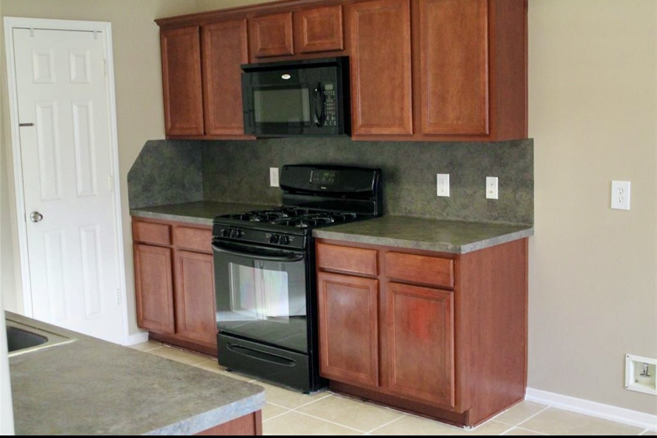 9419 Vander Rock Drive Property Photo 2