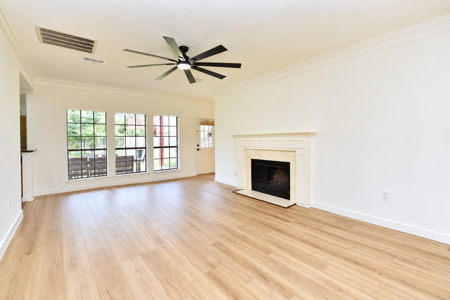 1110 Lake Estates Drive, Sugar Land Tx 77498 Property Photo 9