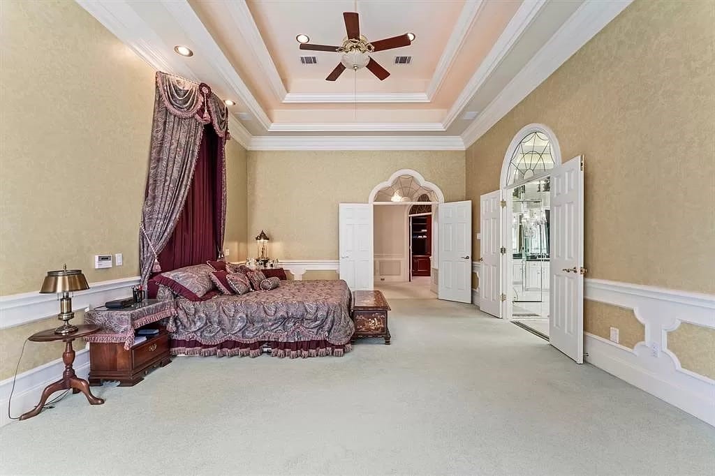 2907 Cedar Woods Place Property Photo 24