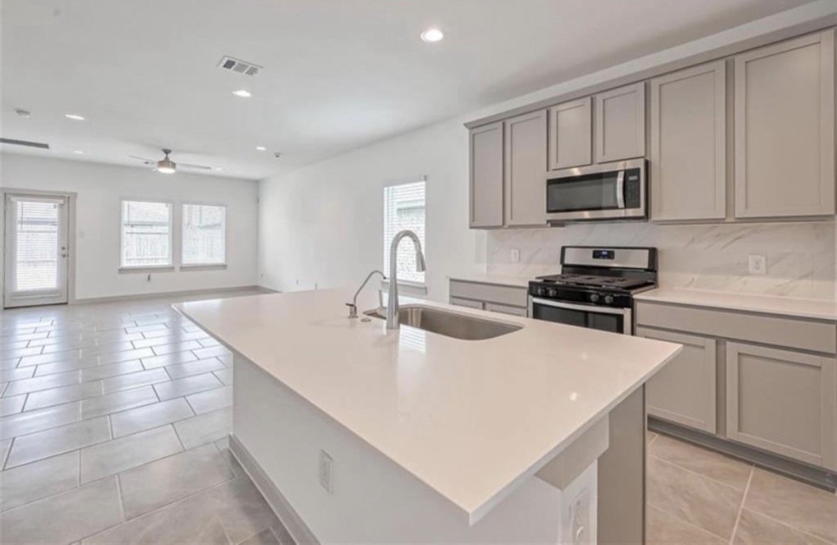 7538 Teton Creek Trace Property Photo 3