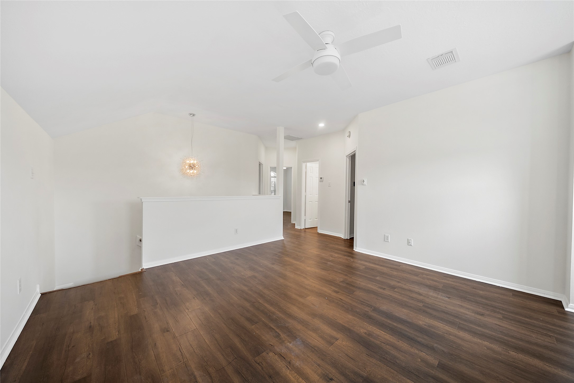 3122 Glen Cullen Lane Property Photo 7