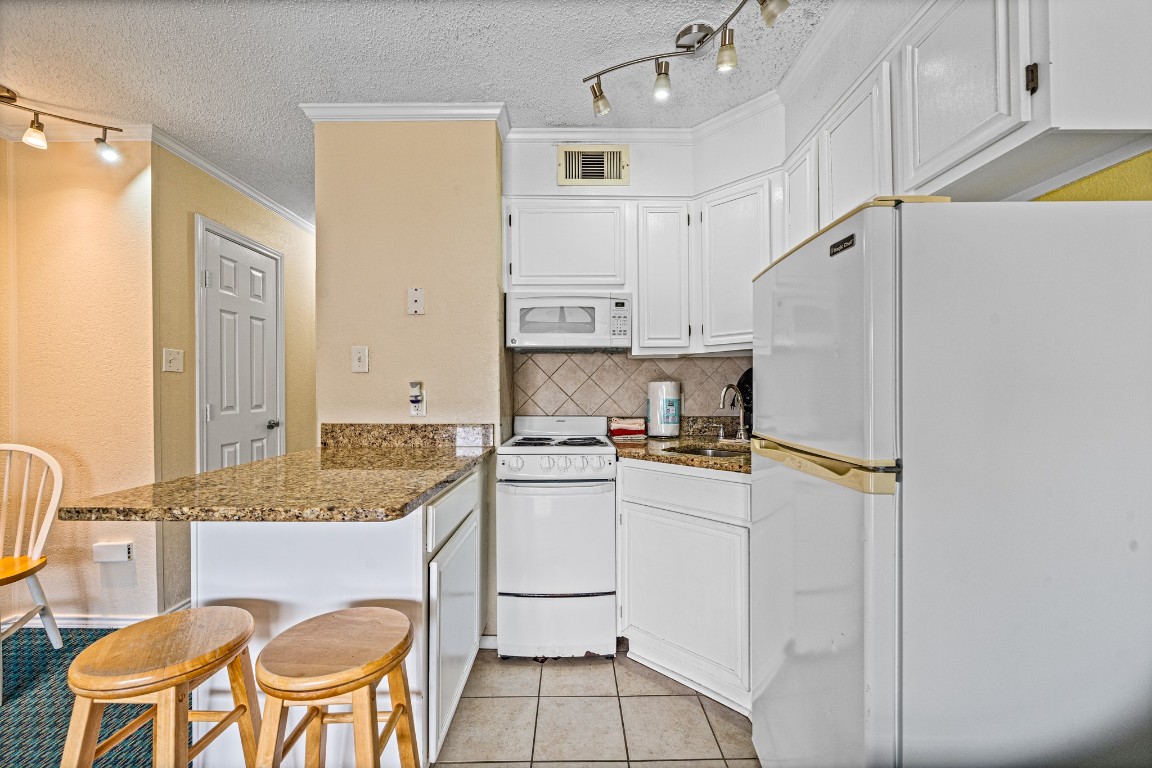 6102 Seawall Boulevard 183 Property Photo 23