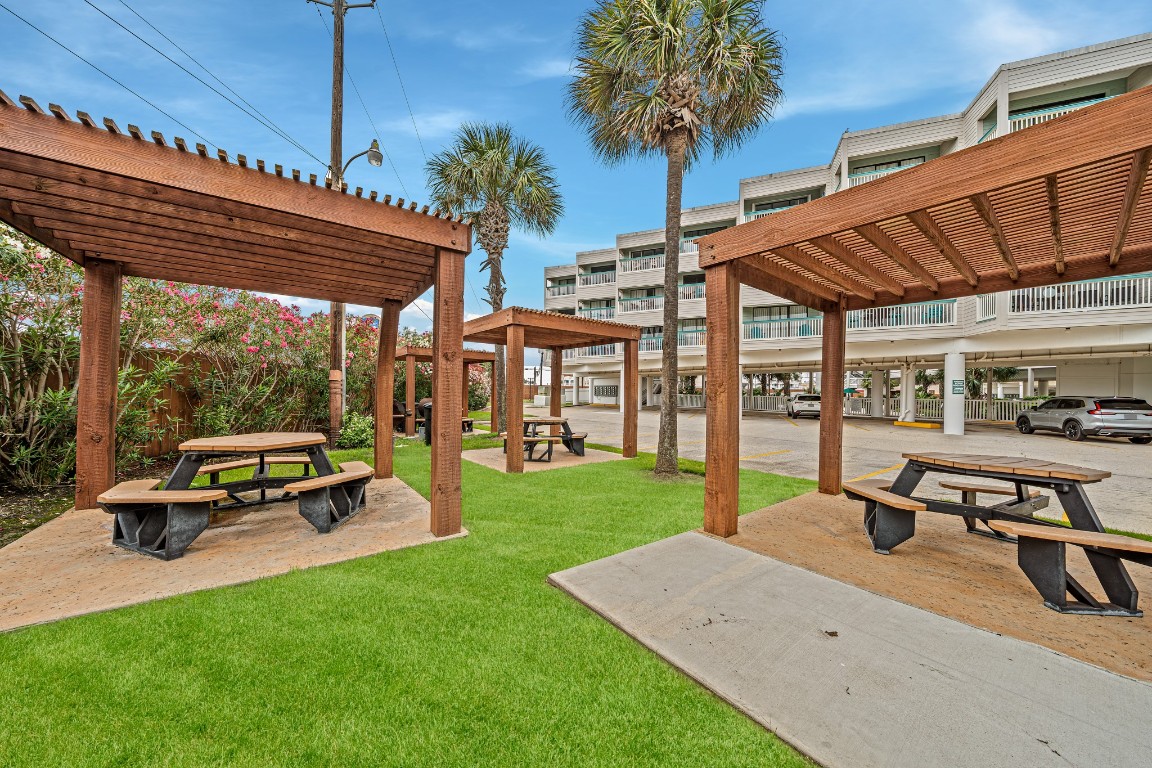 6102 Seawall Boulevard 183 Property Photo 31