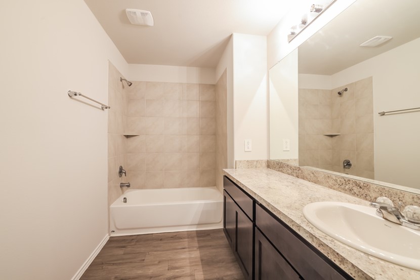 21419 Illae Way Property Photo 10