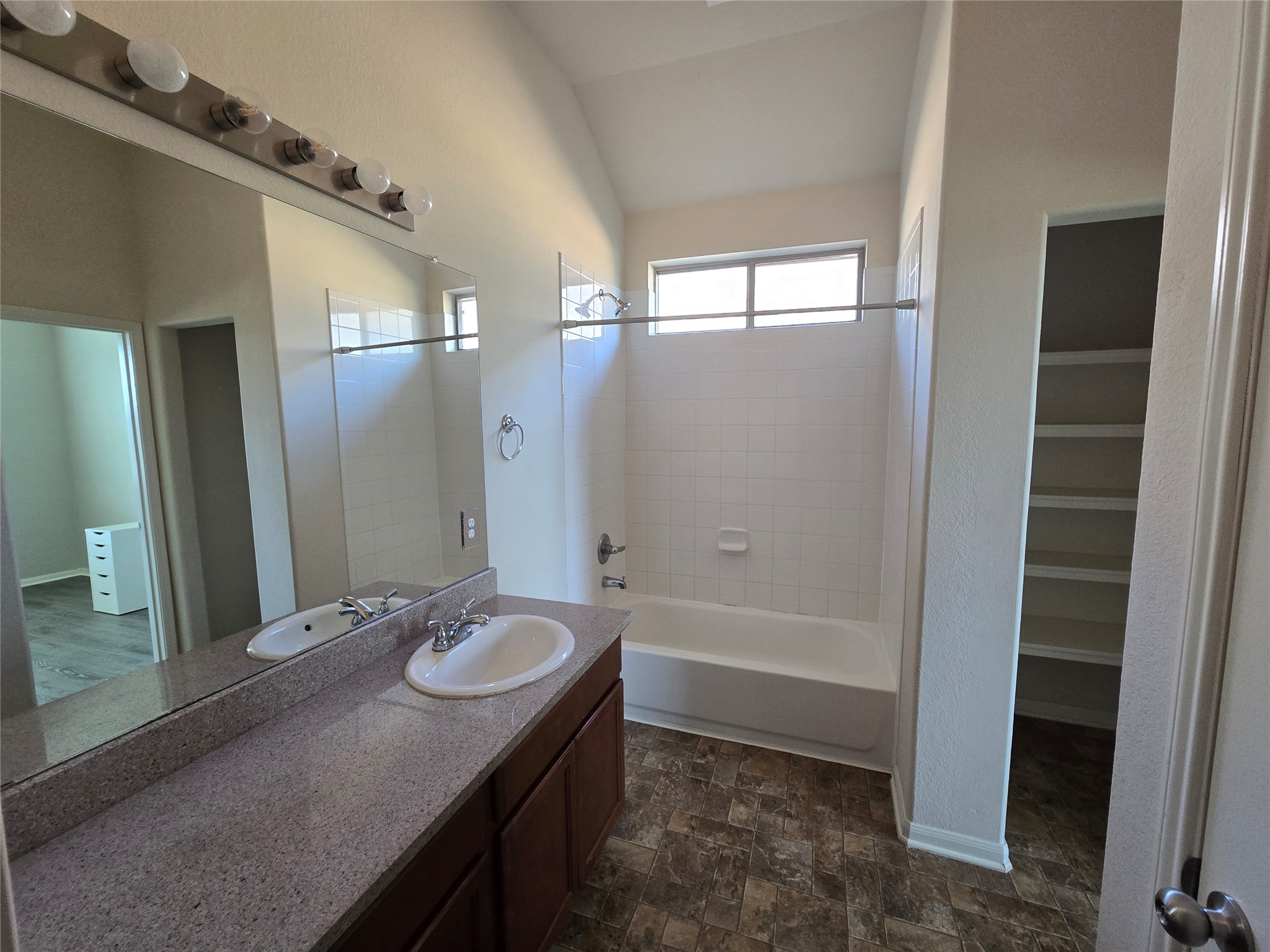 107 Piney Pathway Property Photo 19