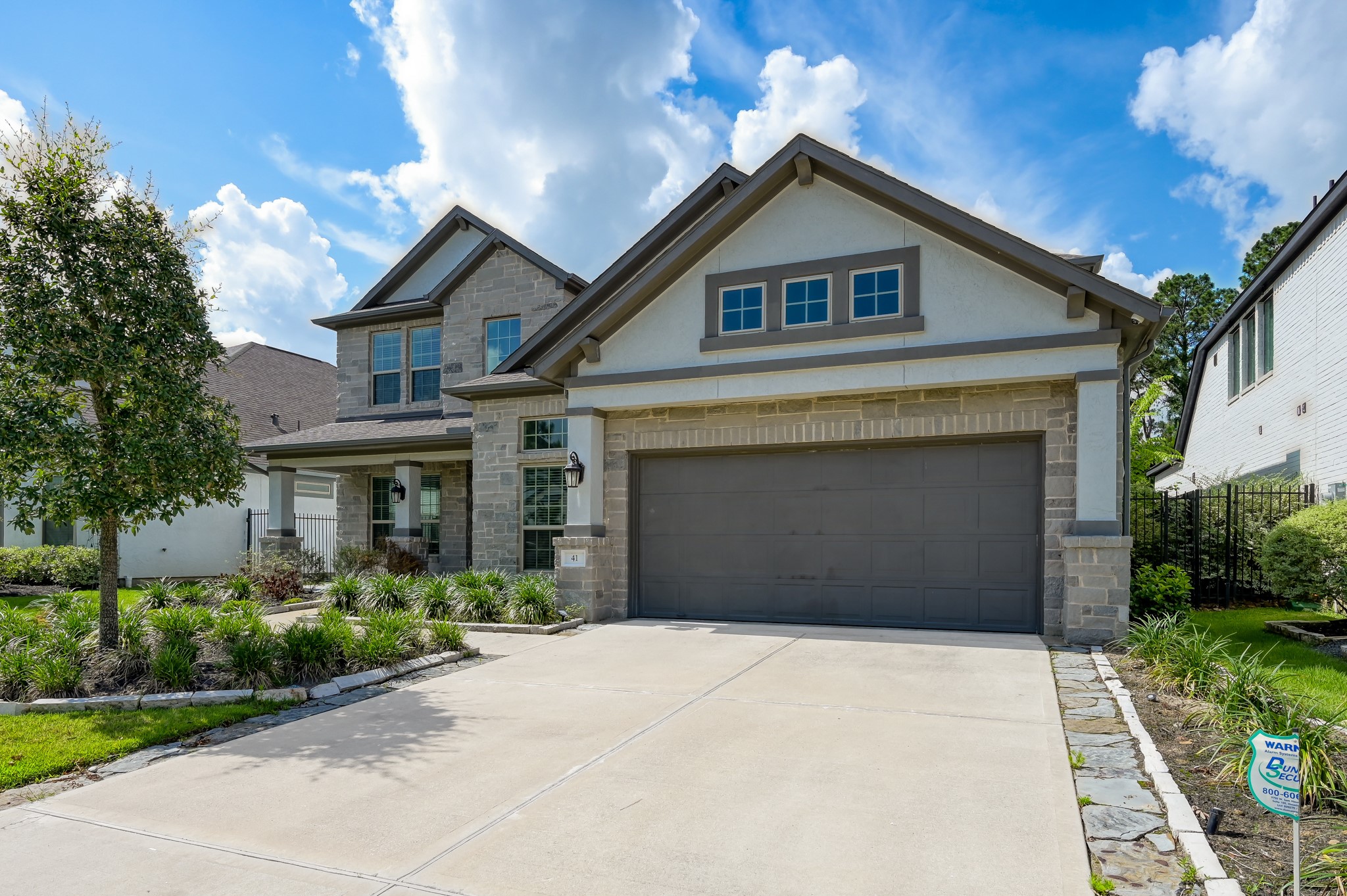 41 Snowdrop Lily Drive Property Photo 1