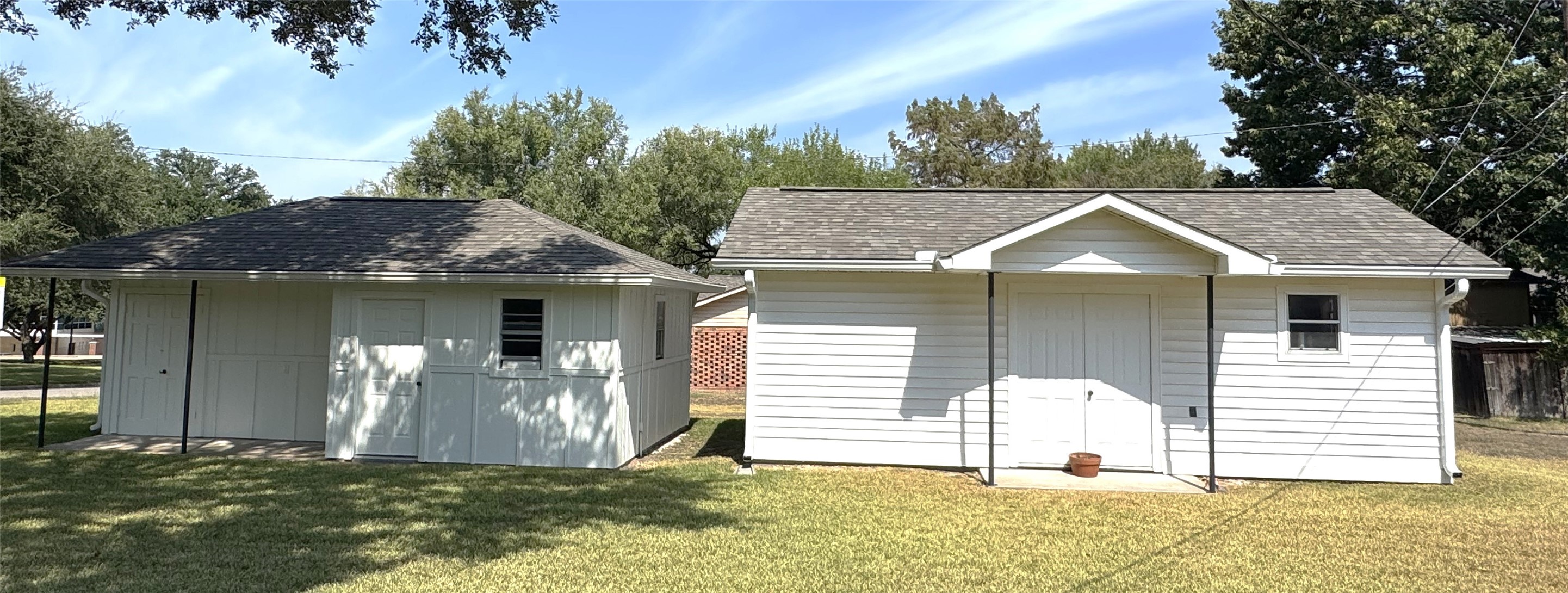1505 Everitt Street Property Photo 5
