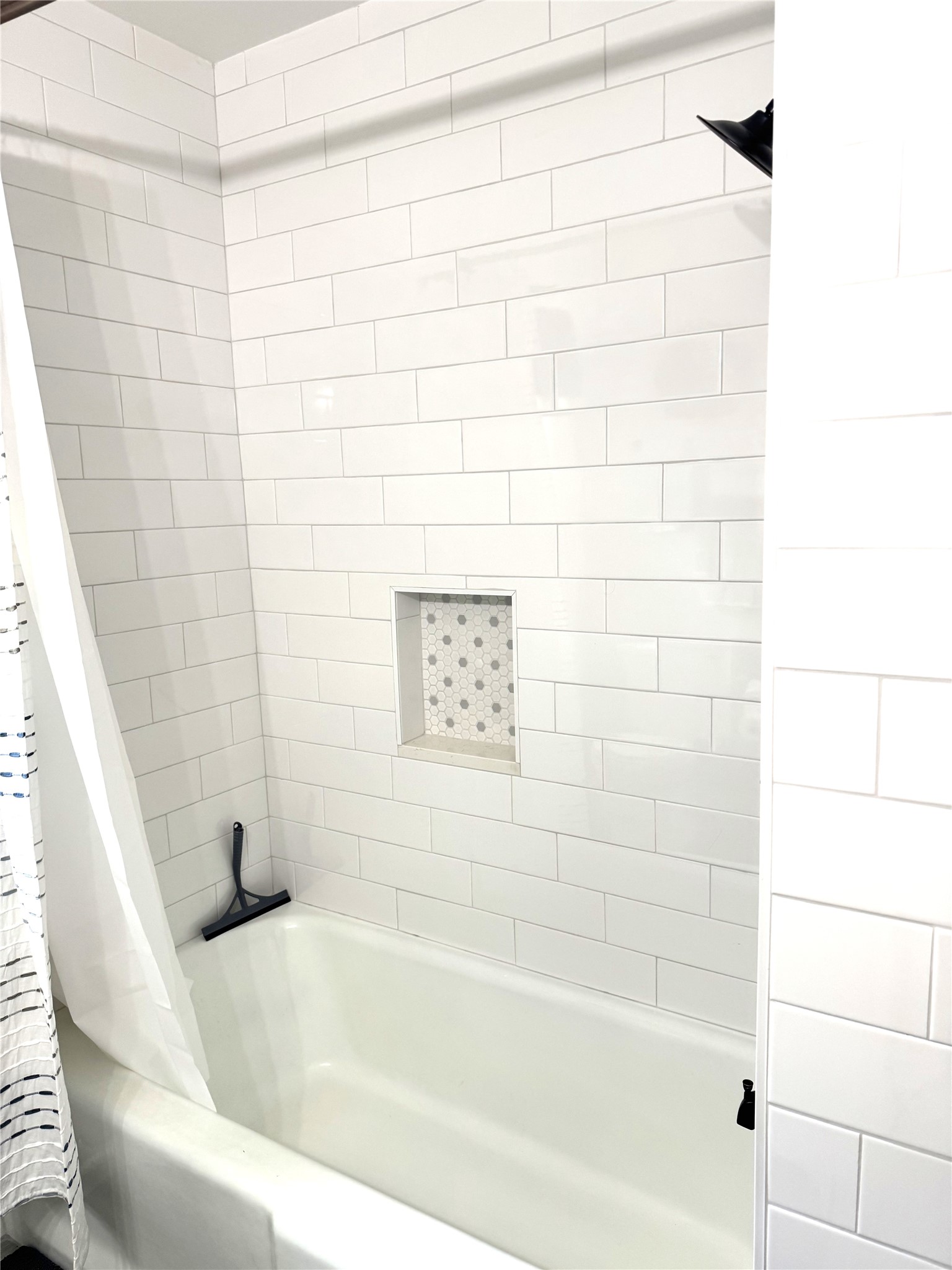 1505 Everitt Street Property Photo 24